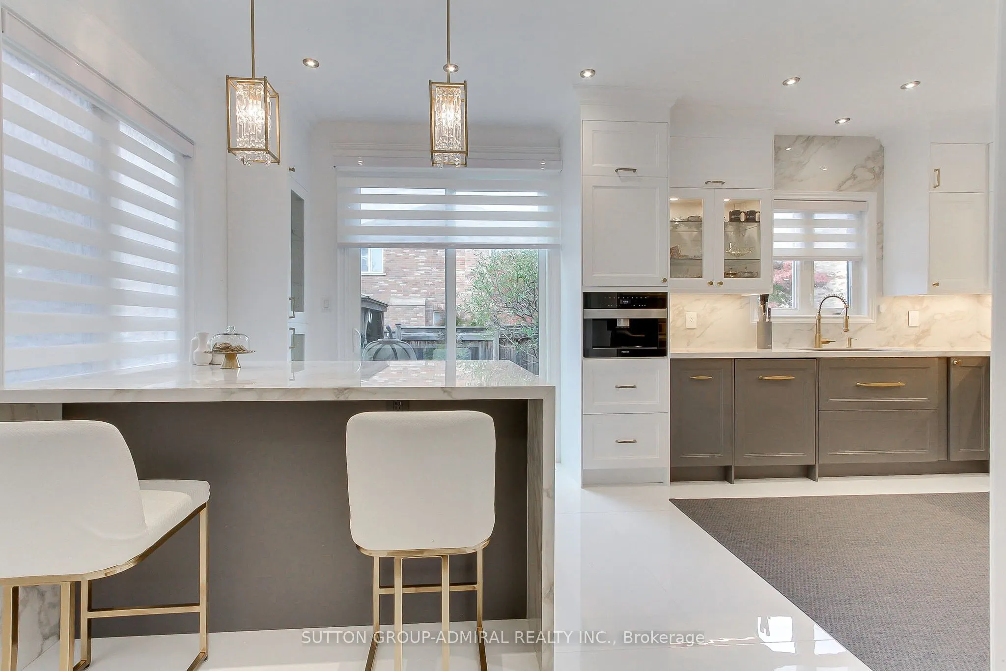 8 Aegis Drive