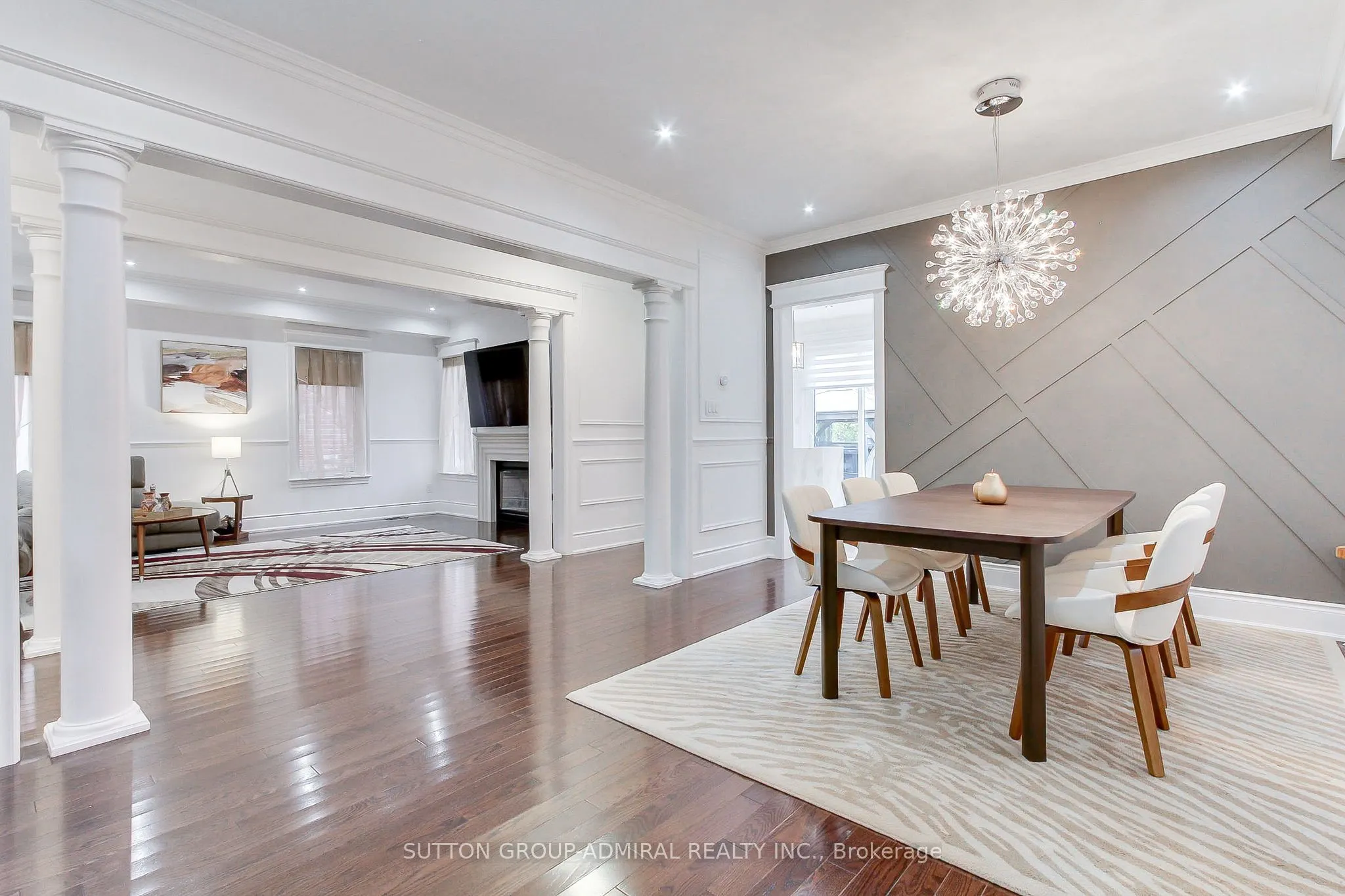 8 Aegis Drive