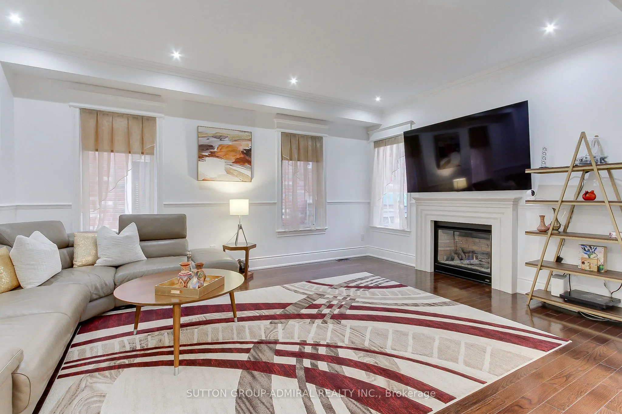 8 Aegis Drive