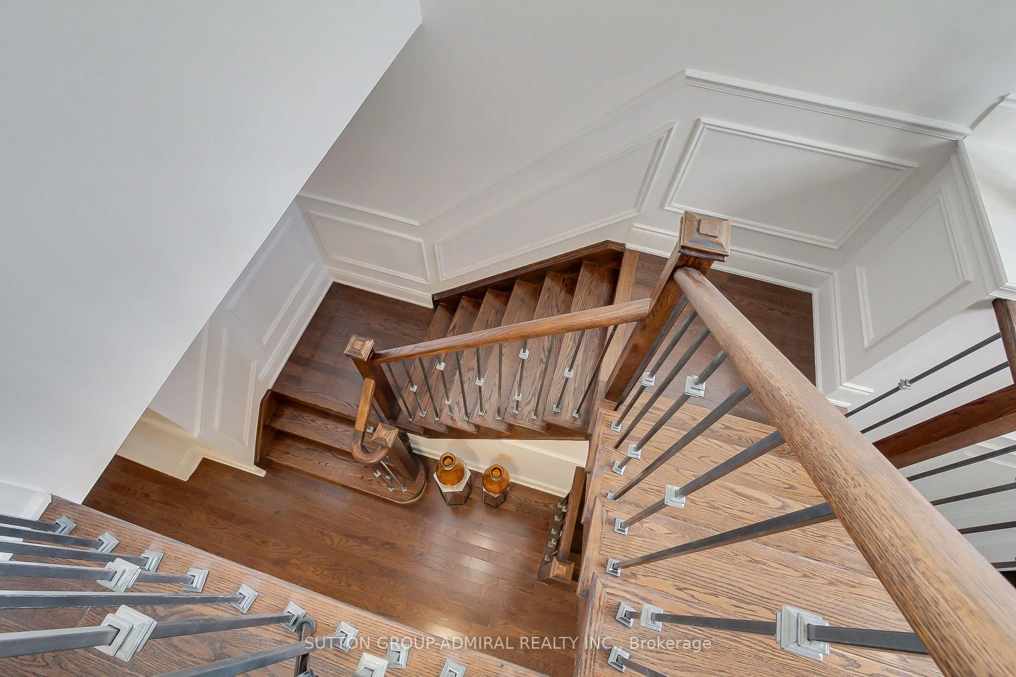 8 Aegis Drive