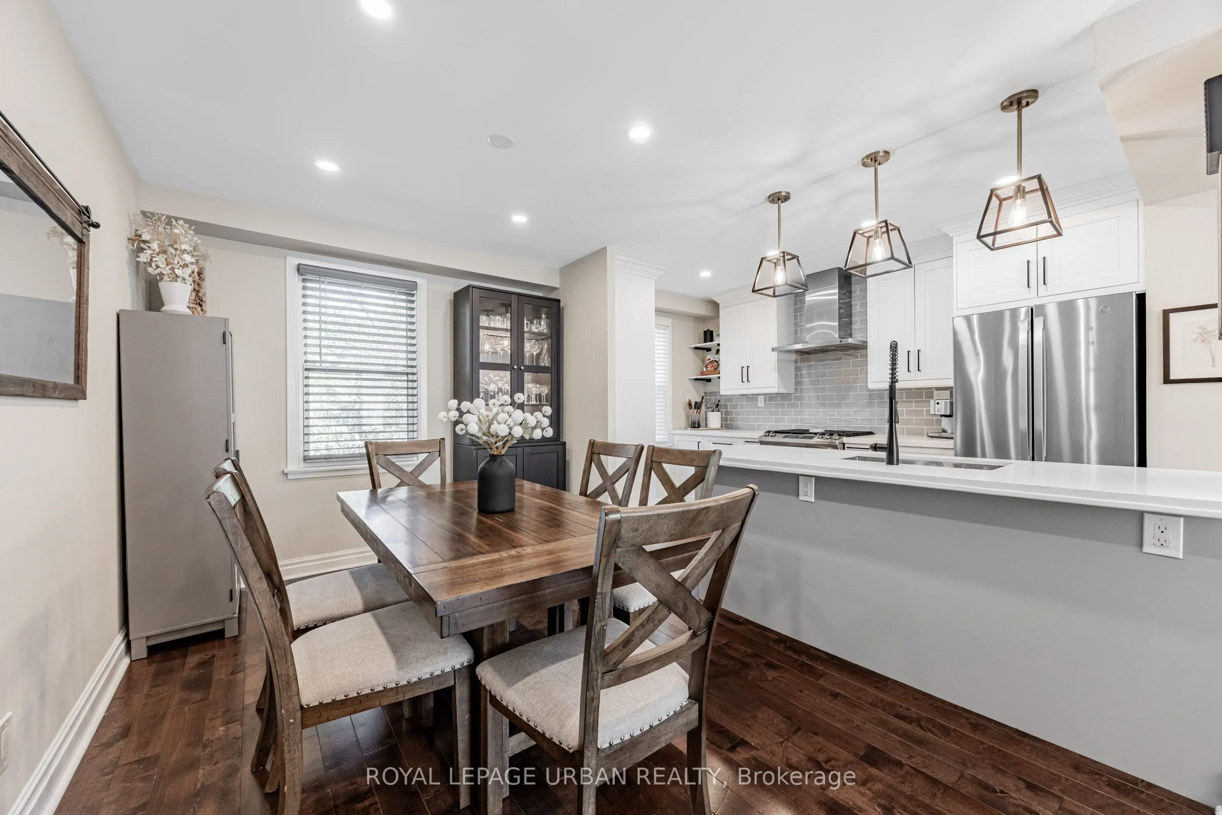 1684 John Street, #16