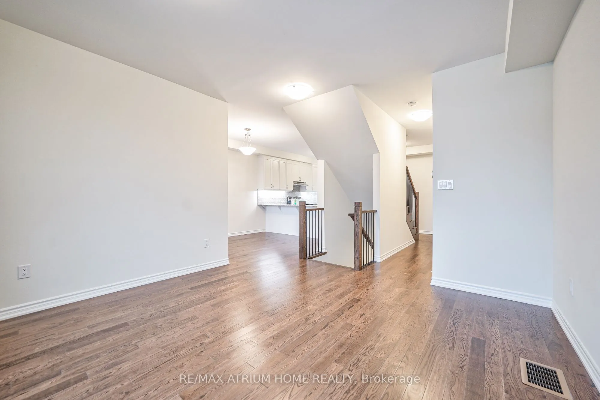 4 Thomas Frisby Jr. Crescent