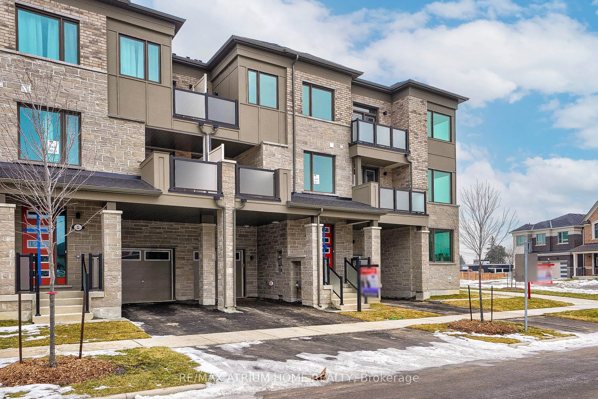 4 Thomas Frisby Jr. Crescent