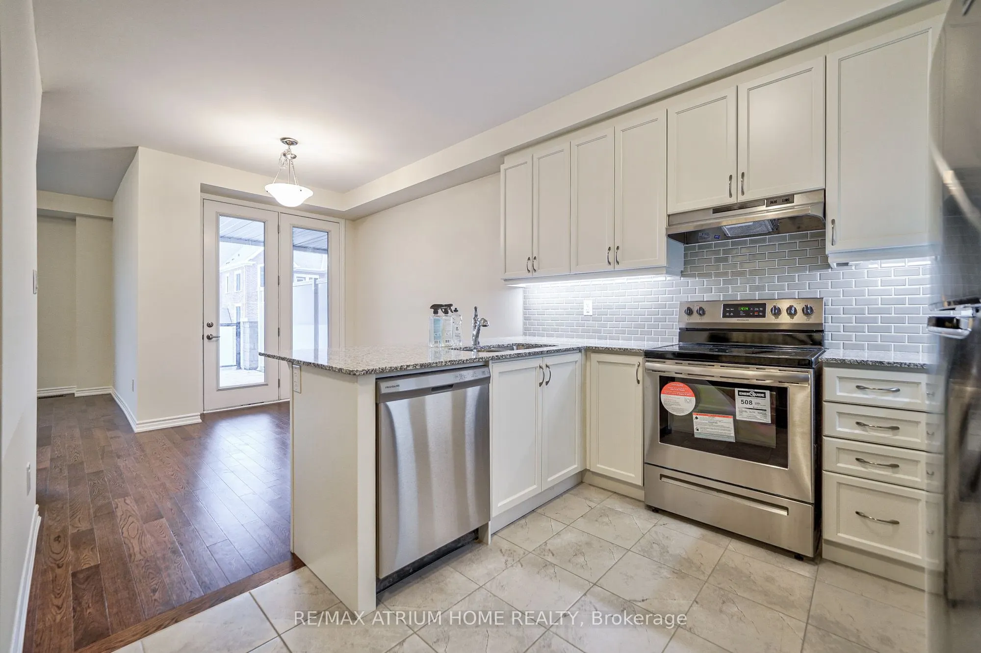 4 Thomas Frisby Jr. Crescent