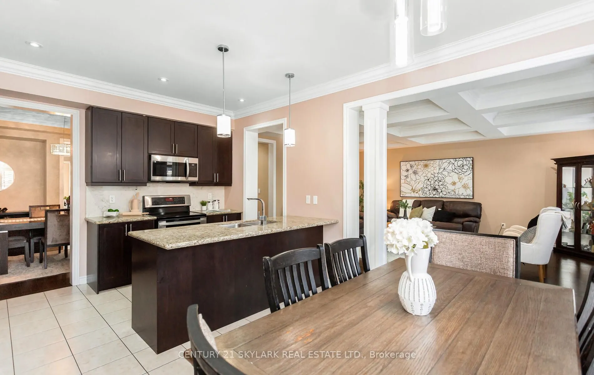 20 Nocturne Avenue