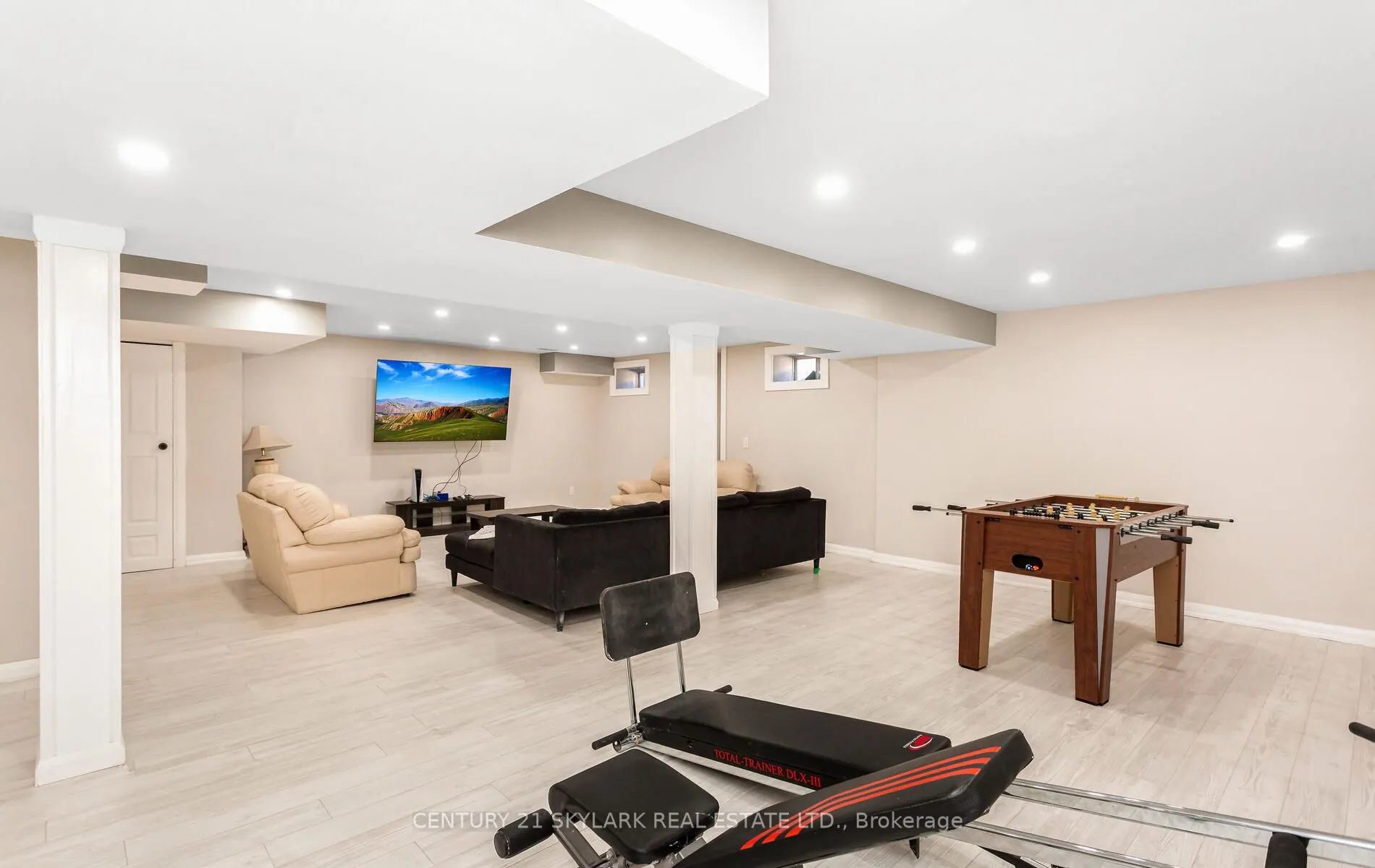 20 Nocturne Avenue