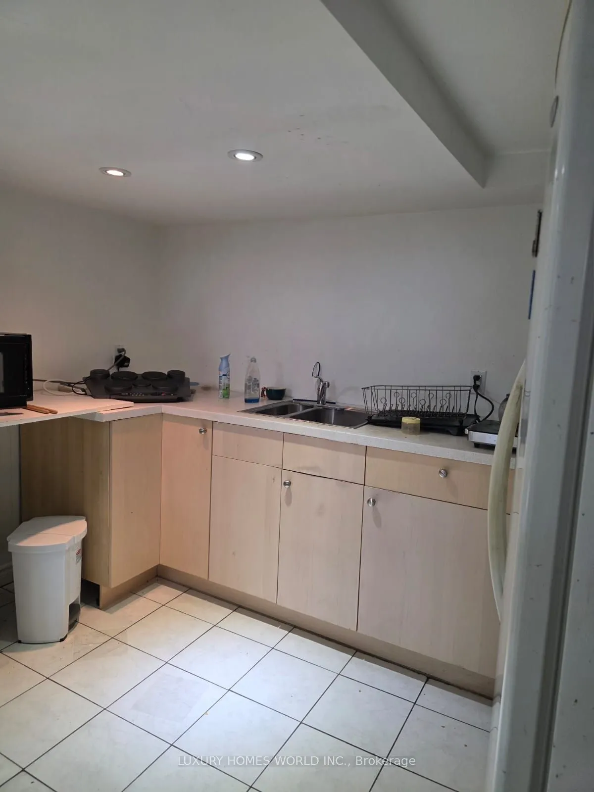 27 Chasser Drive