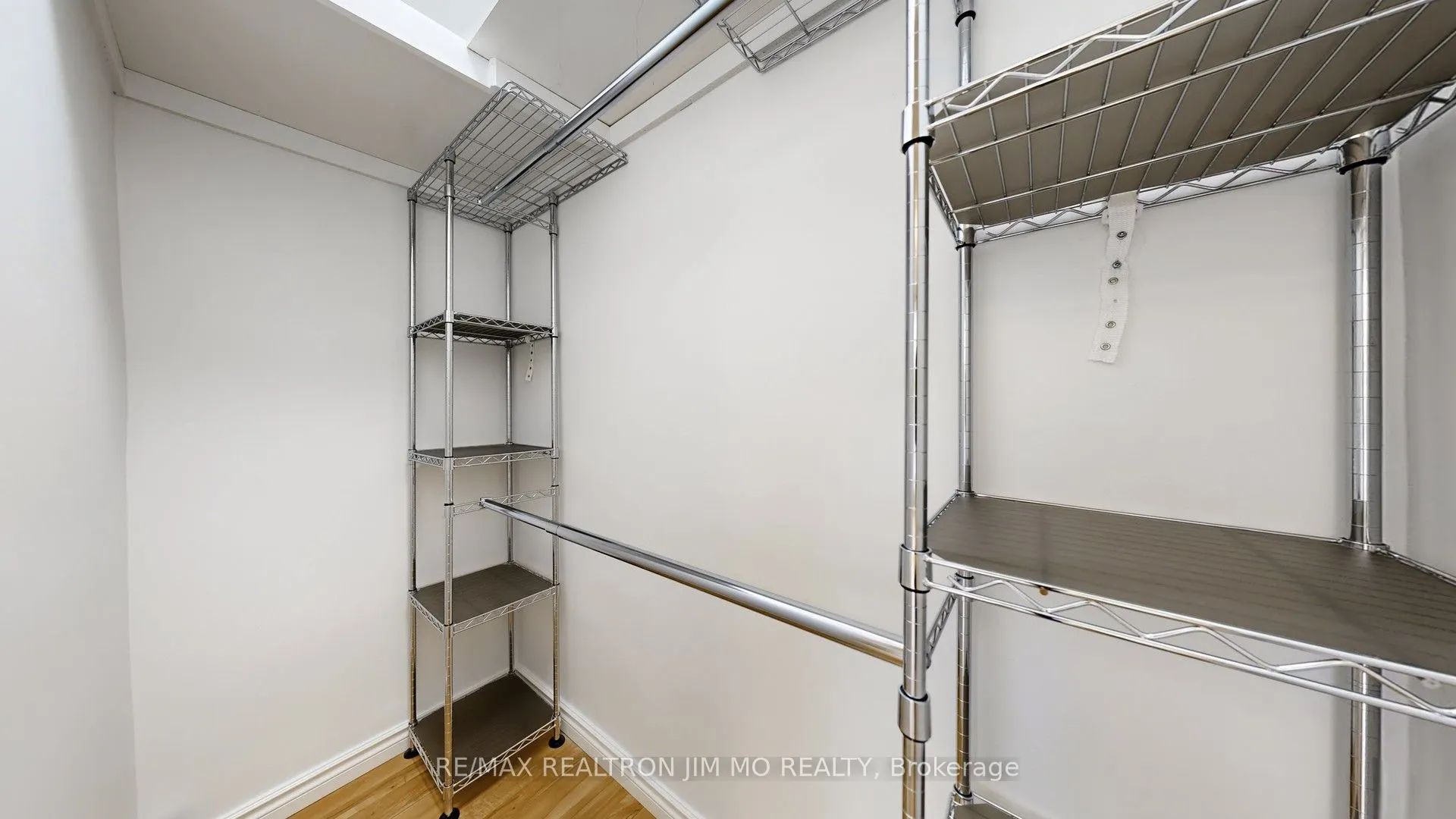 16 Elgin Street, #332