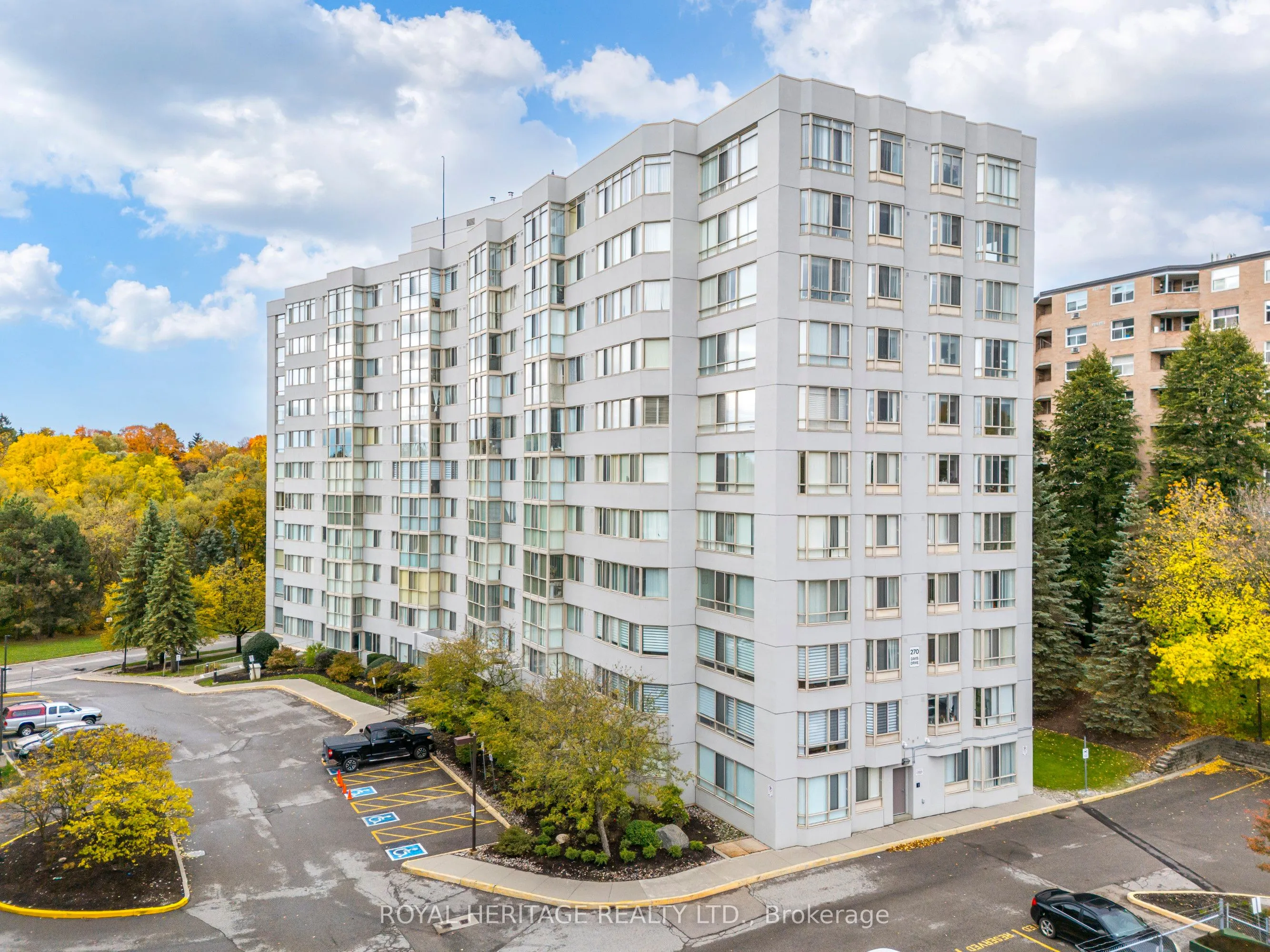 270 Davis Drive, #809