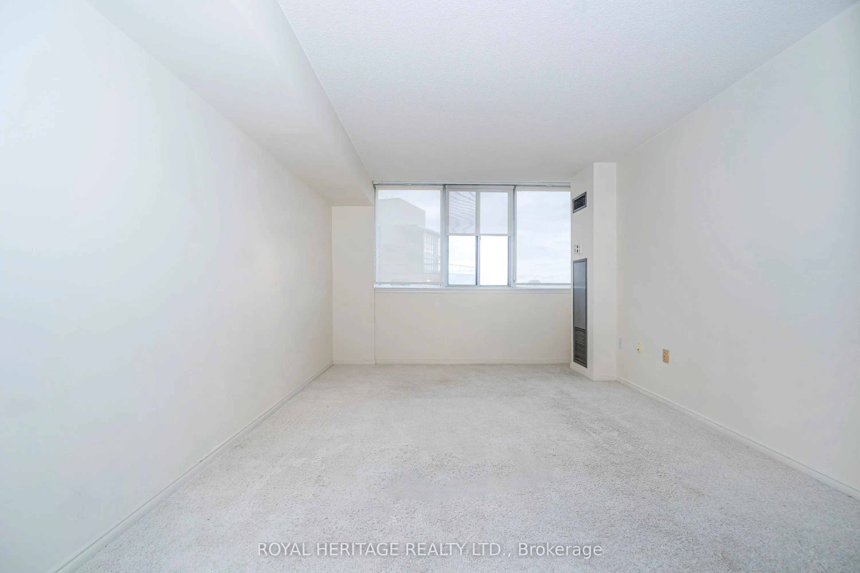 270 Davis Drive, #809