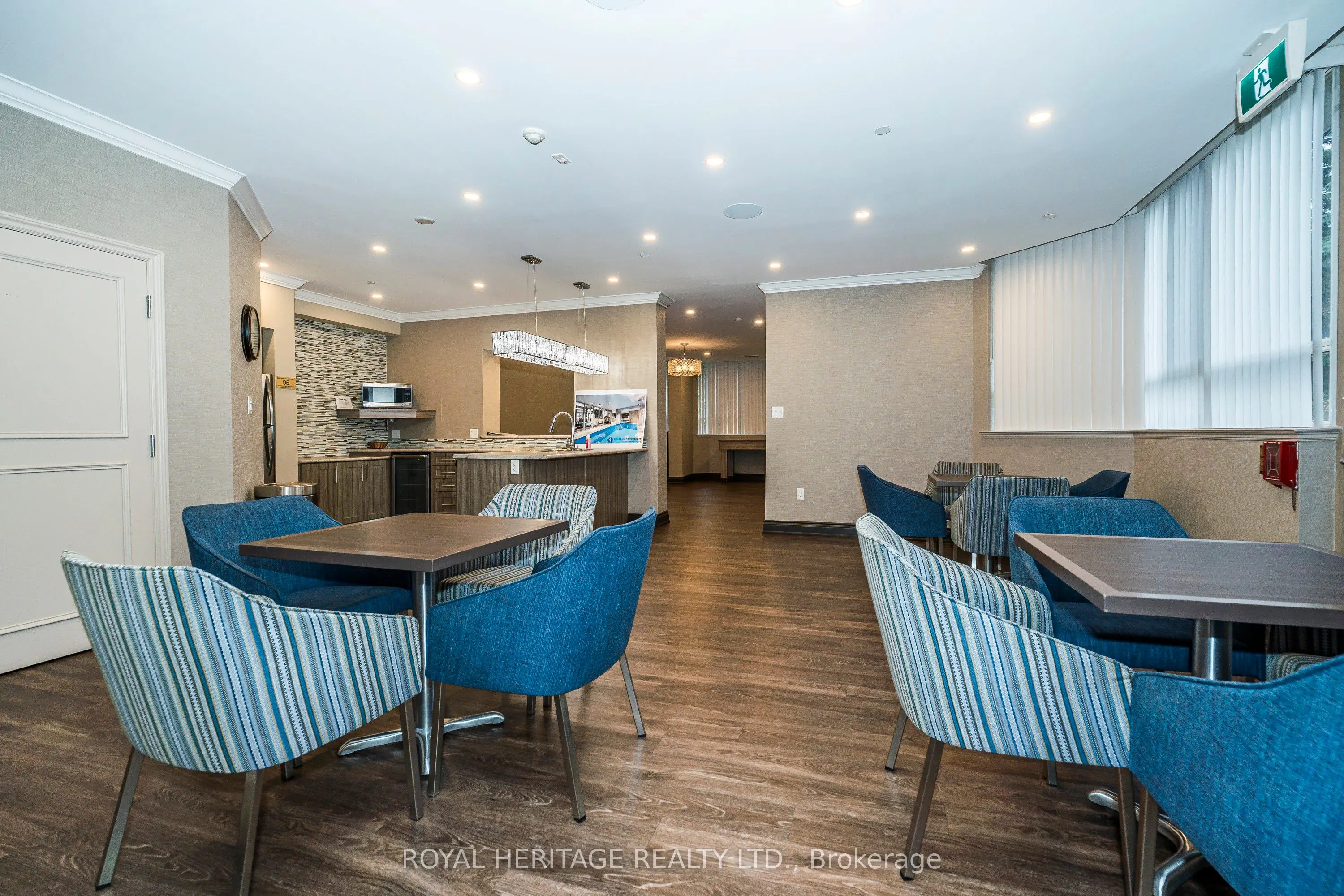 270 Davis Drive, #809