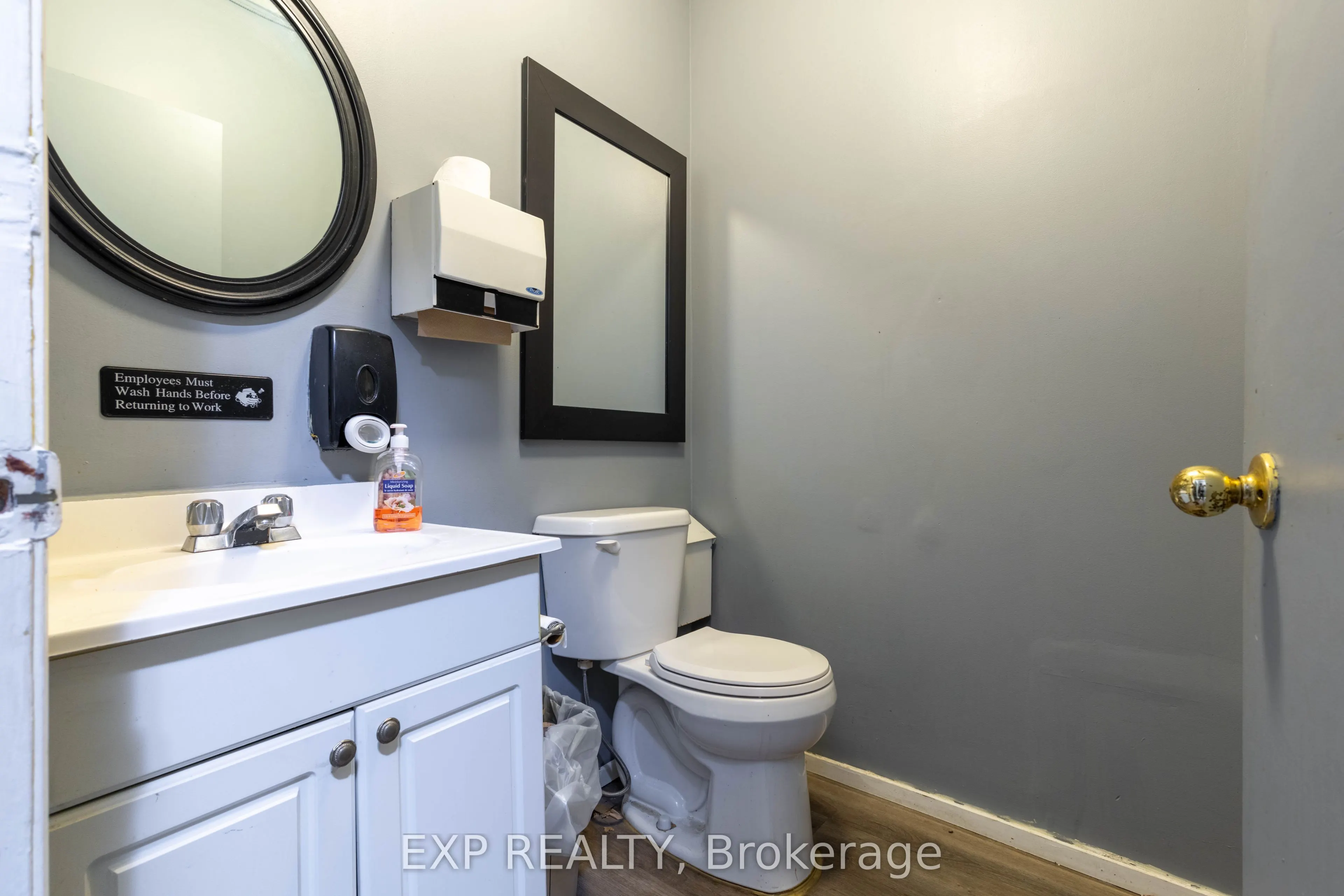 928 Lake Drive E, #104 & 105