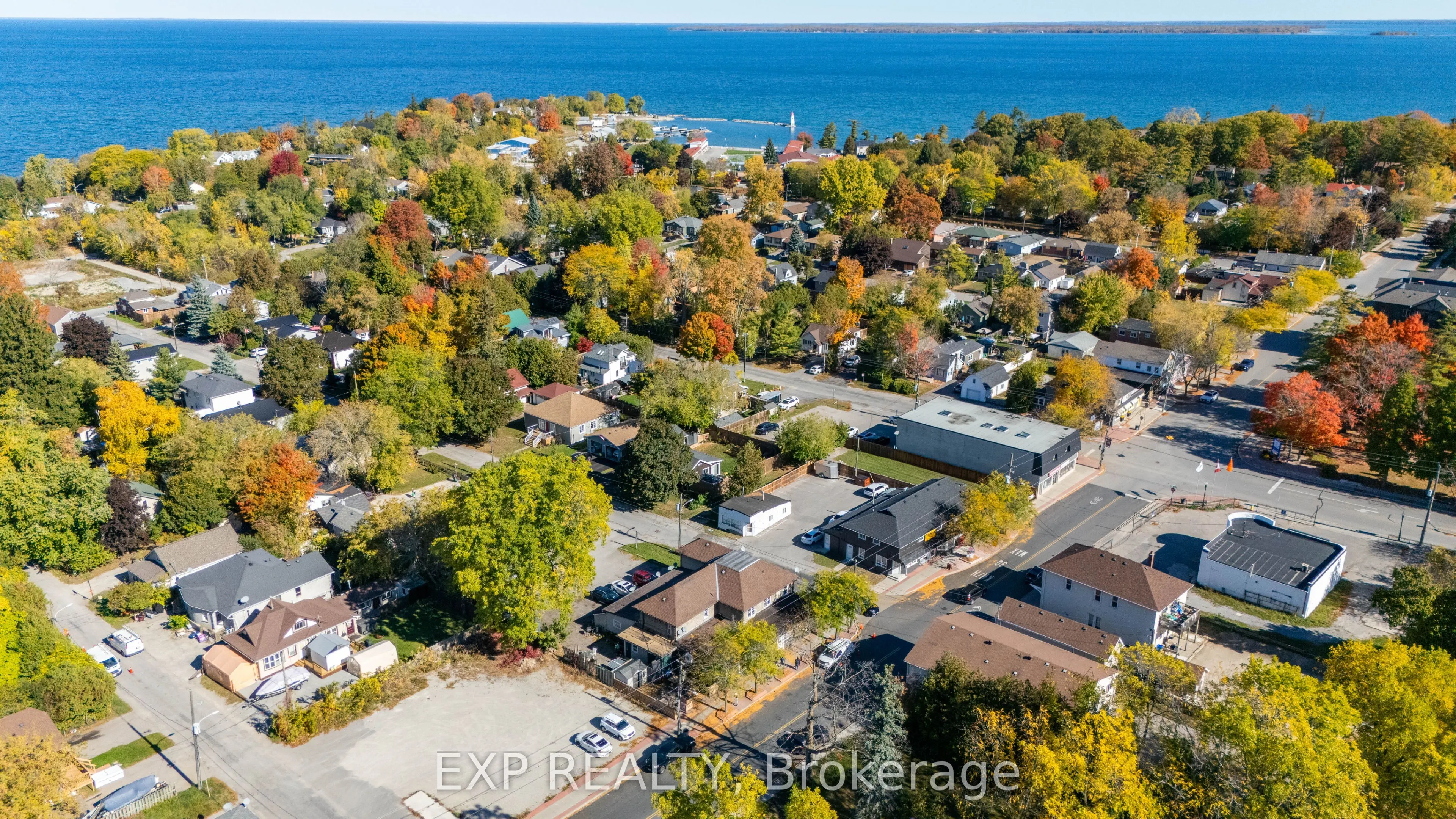 928 Lake Drive E, #104 & 105
