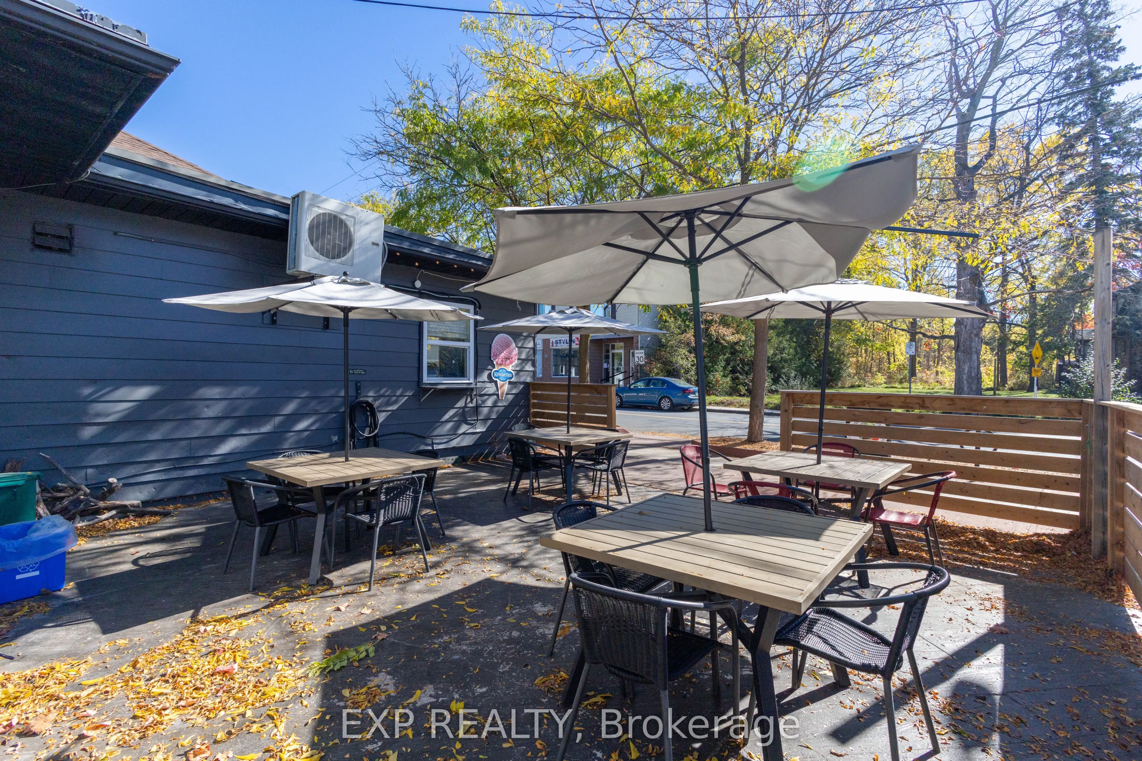 928 Lake Drive E, #104 & 105