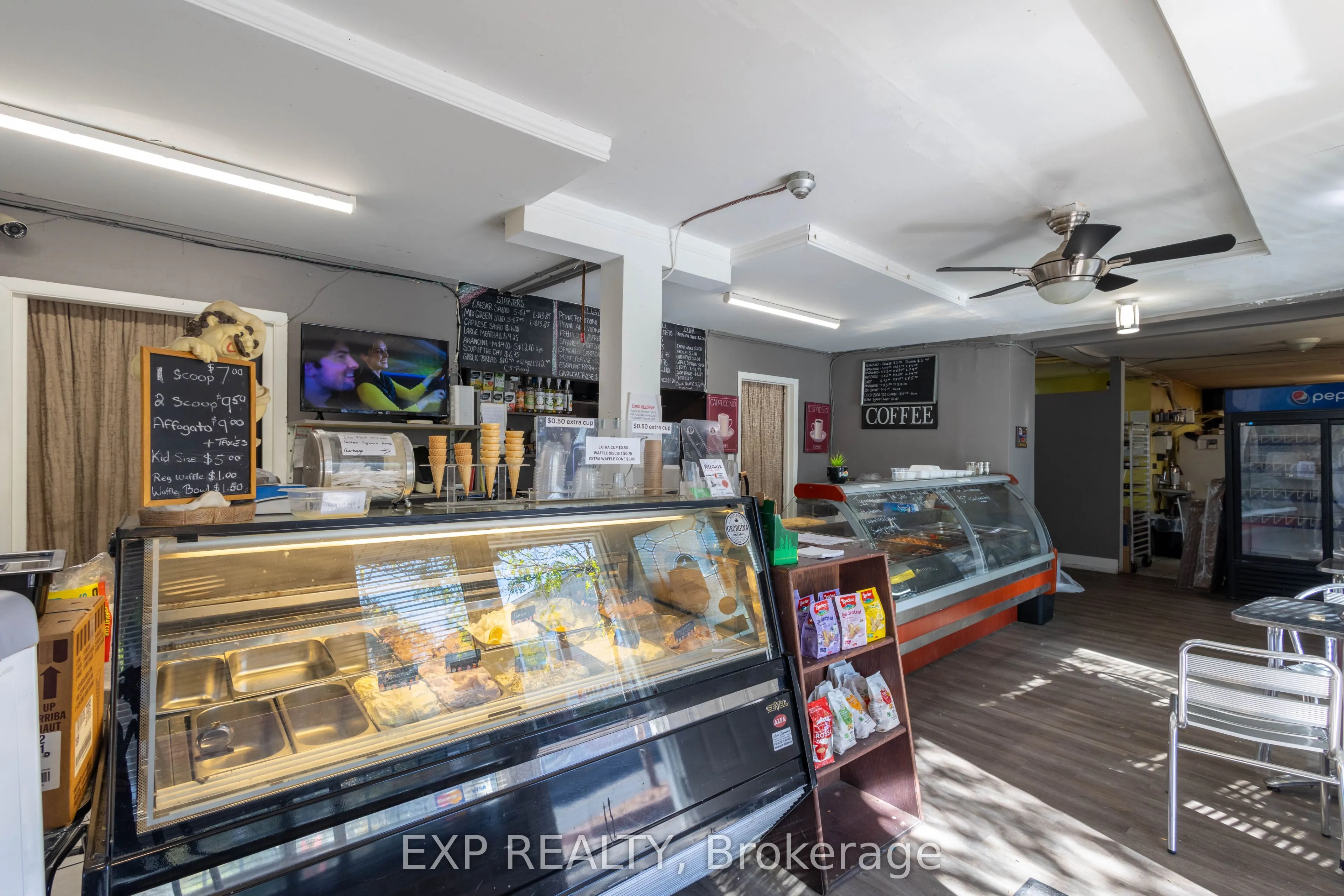 928 Lake Drive E, #104 & 105