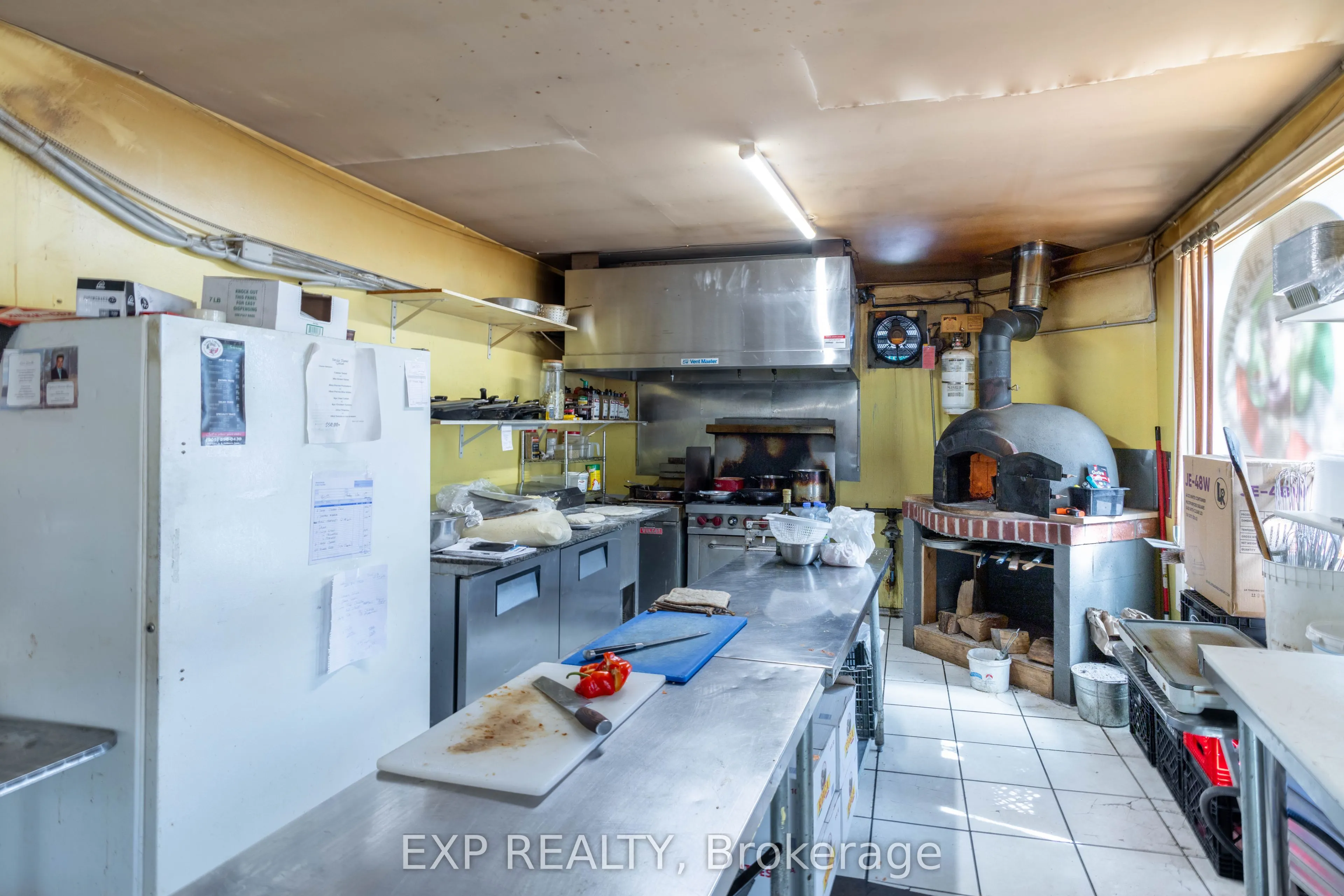 928 Lake Drive E, #104 & 105