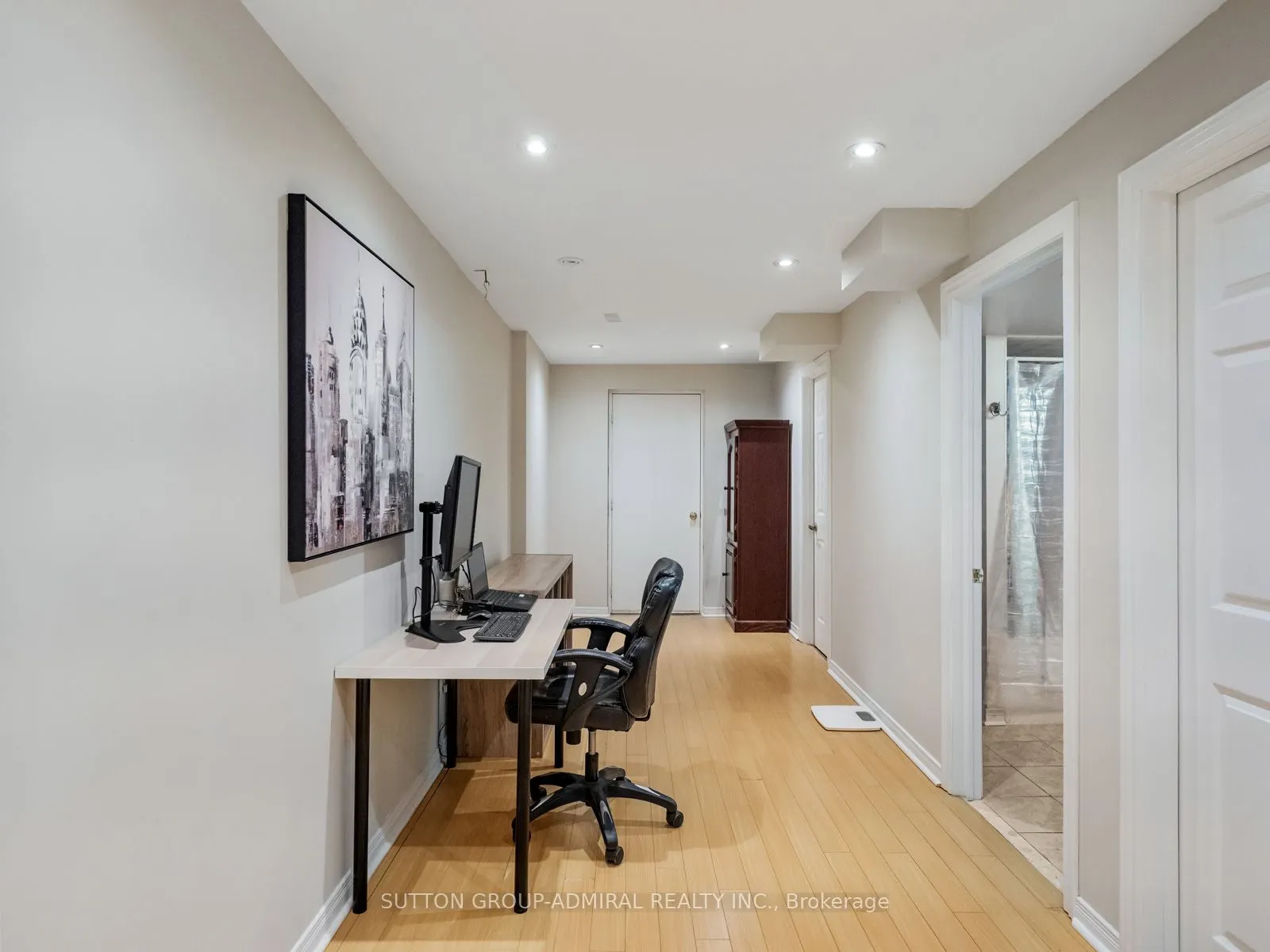192 Chayna Crescent