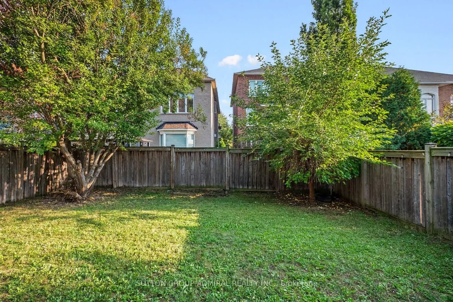 192 Chayna Crescent