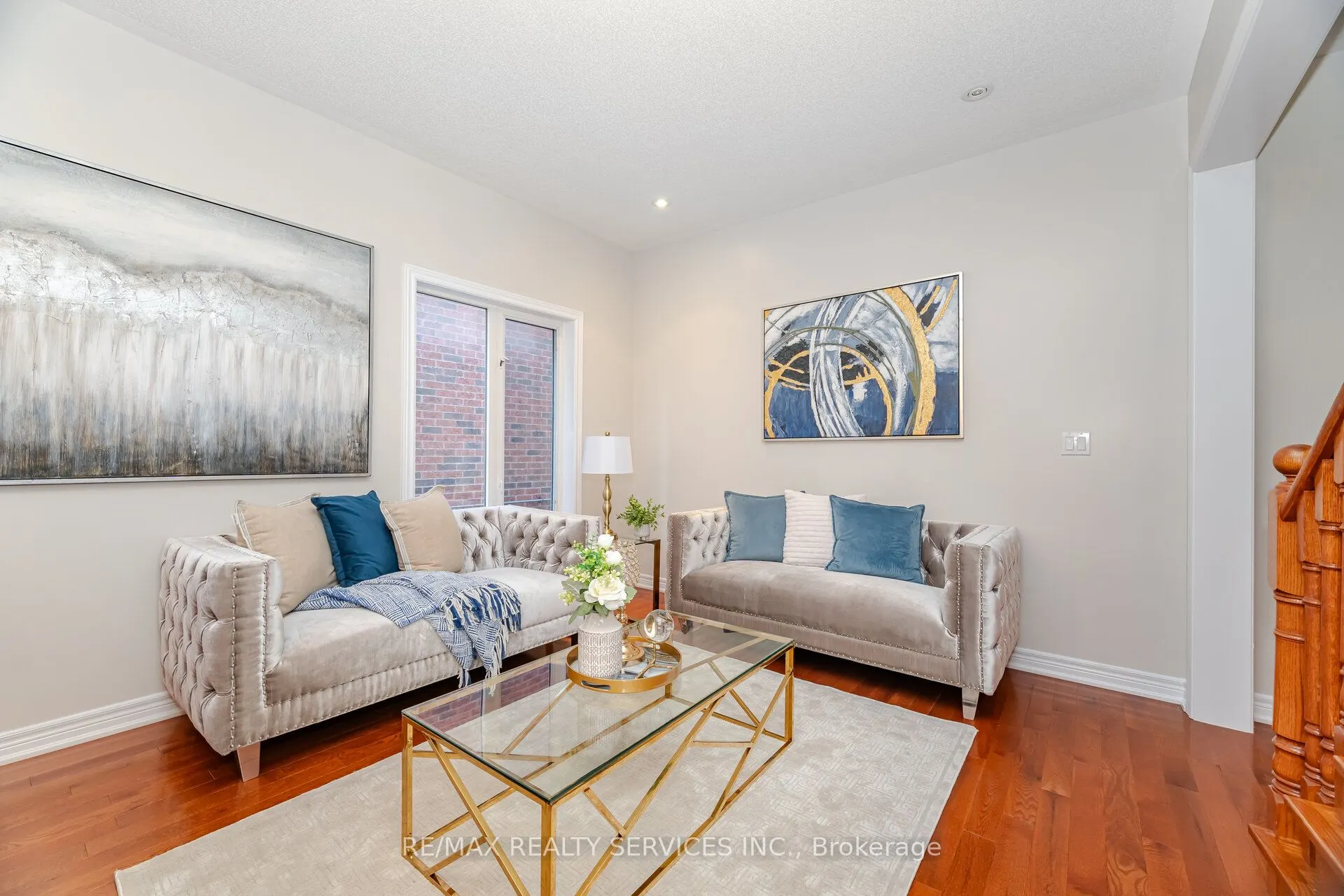71 Ivy Glen Drive