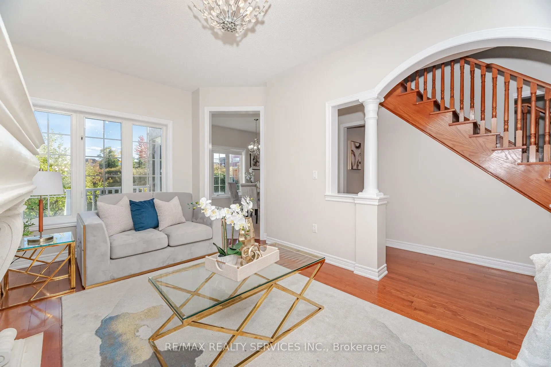 71 Ivy Glen Drive