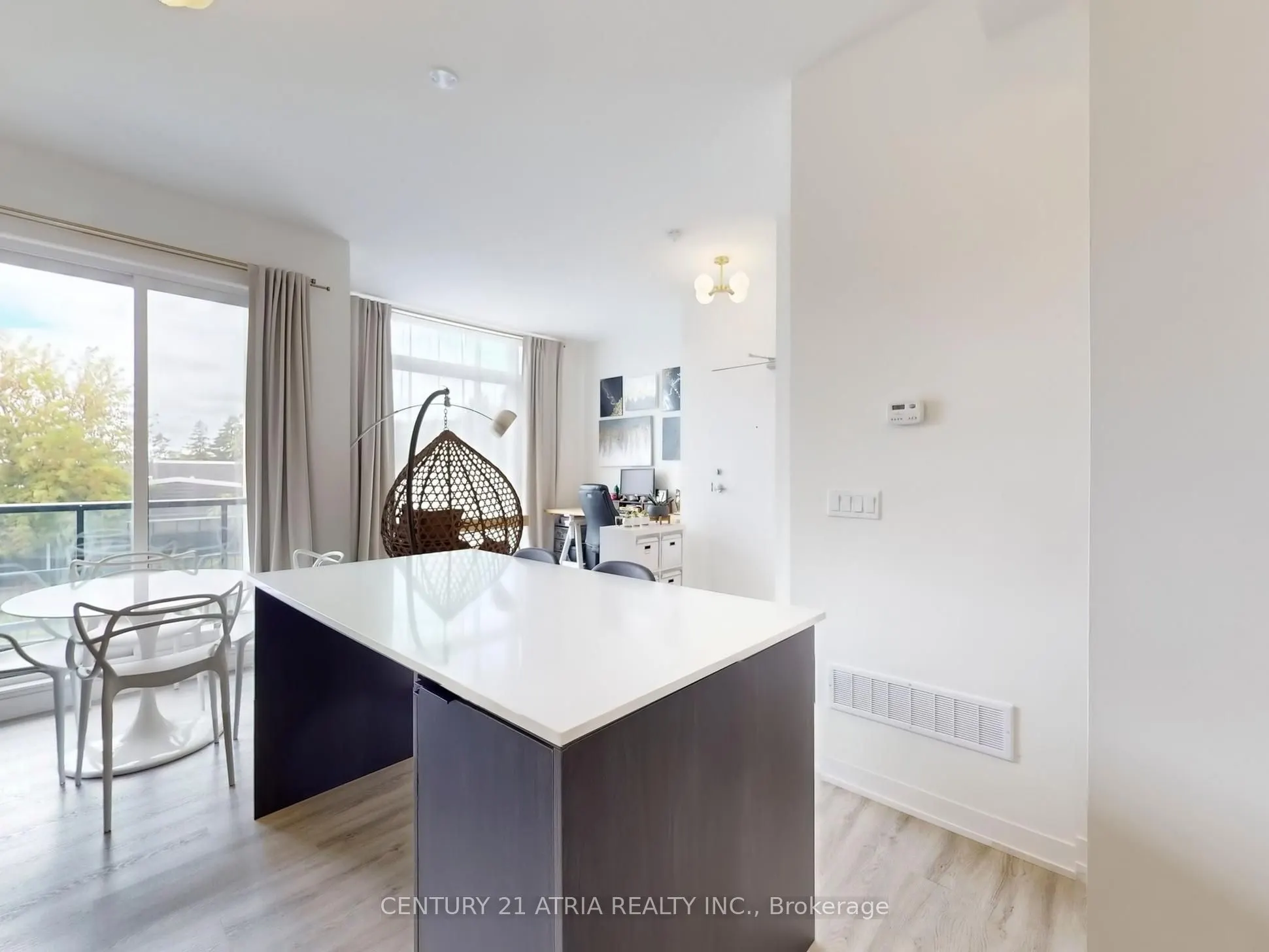8 Steckley House Lane, #216