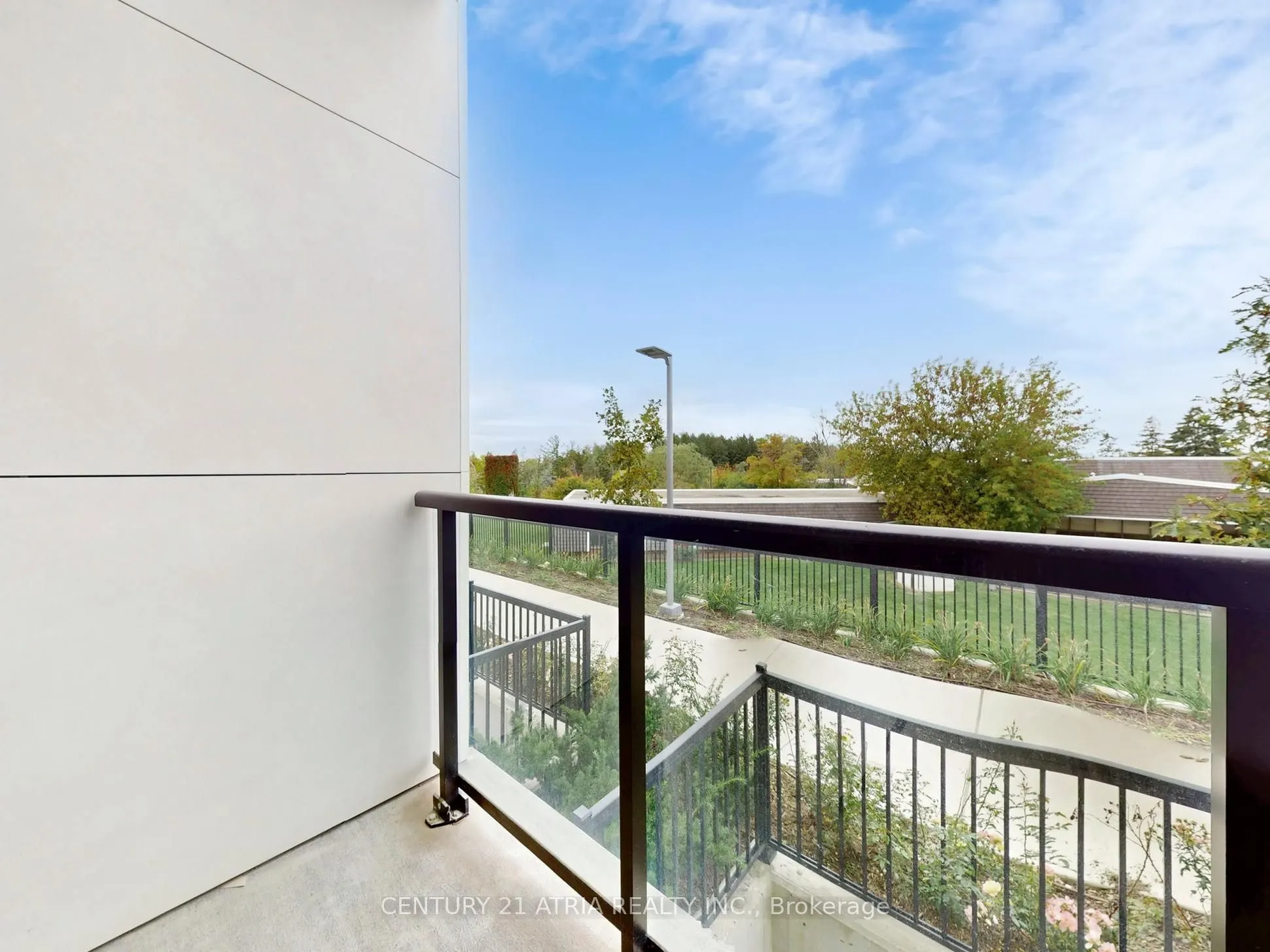 8 Steckley House Lane, #216