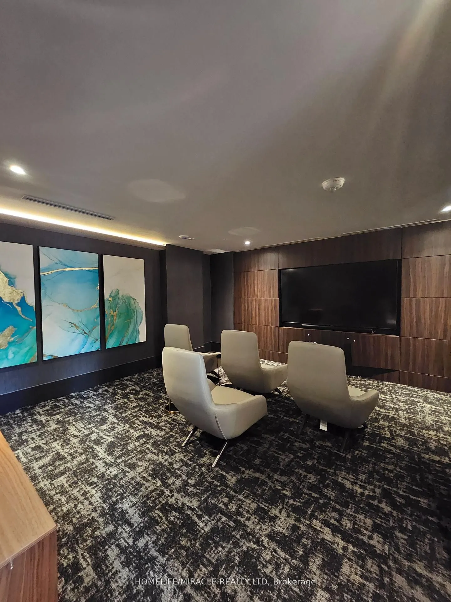185 DEERFIELD Road, #116