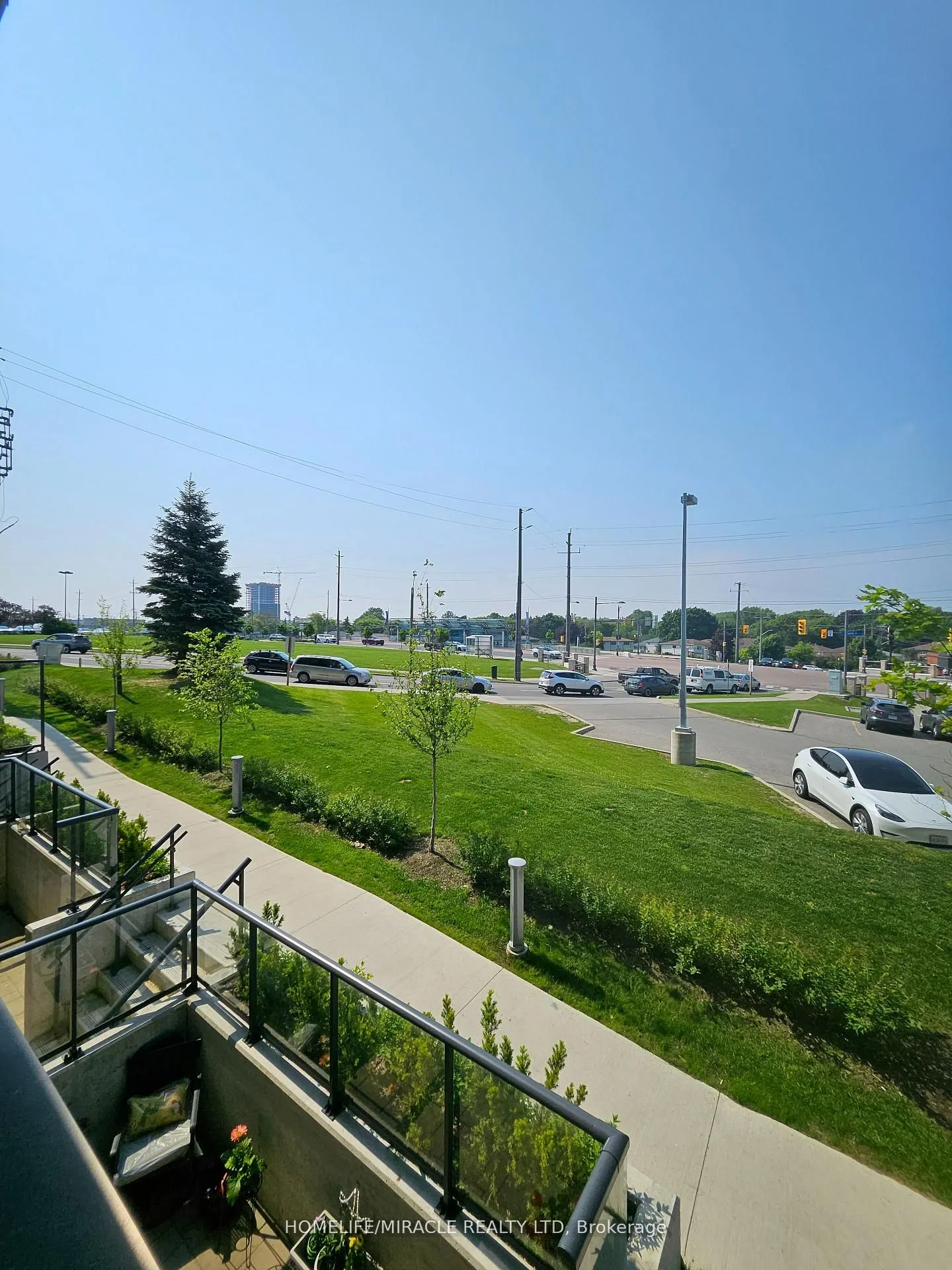 185 DEERFIELD Road, #116