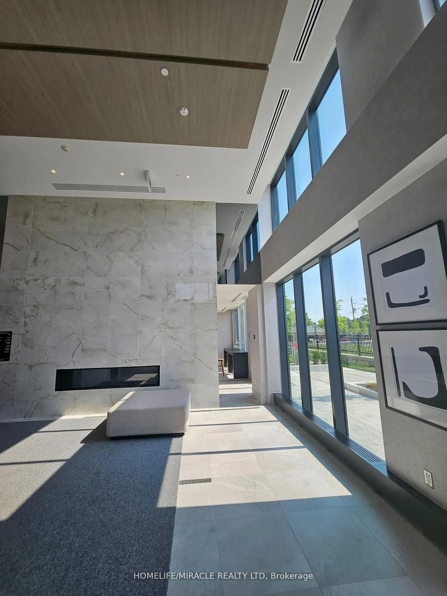 185 DEERFIELD Road, #116