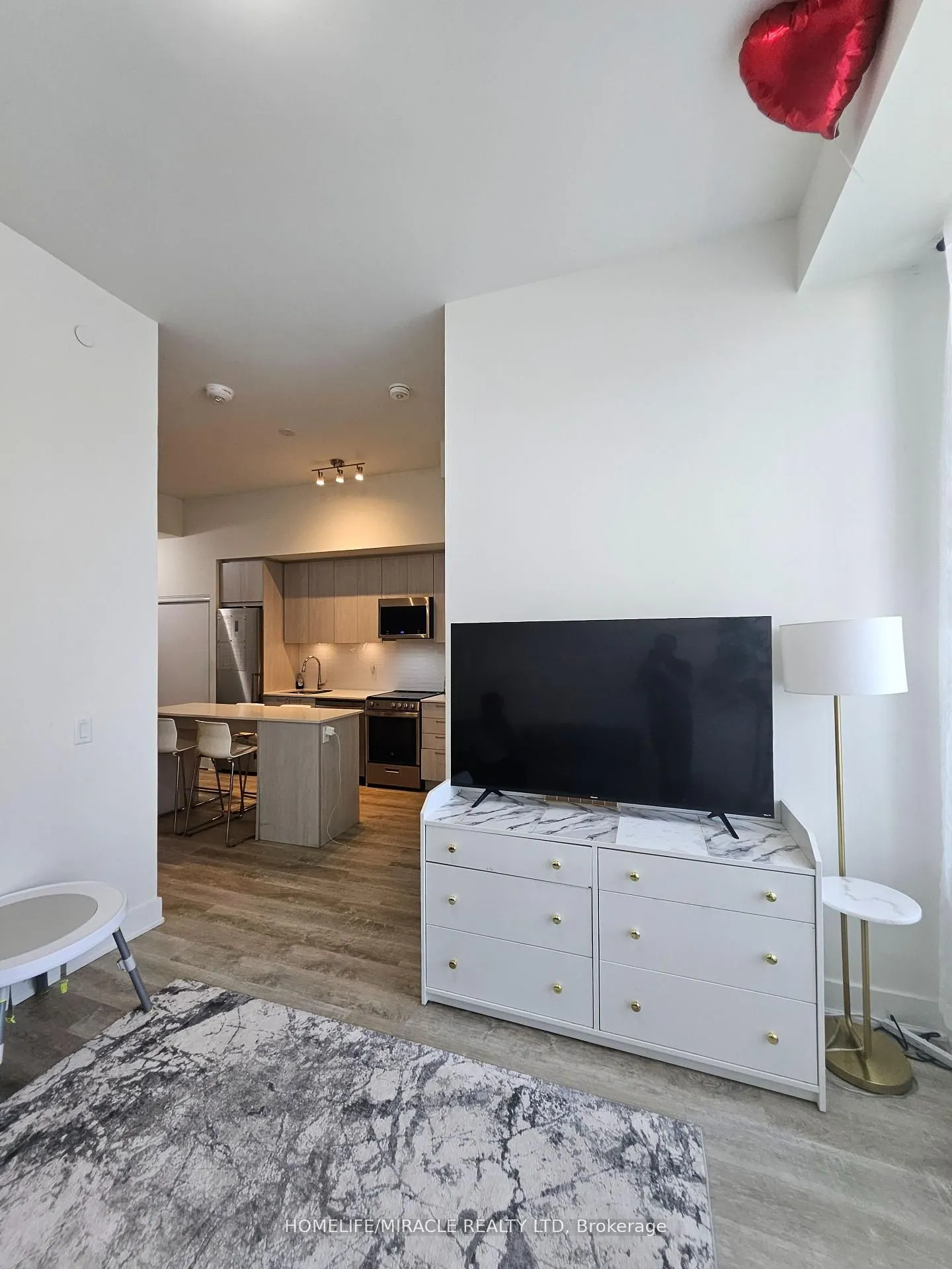 185 DEERFIELD Road, #116