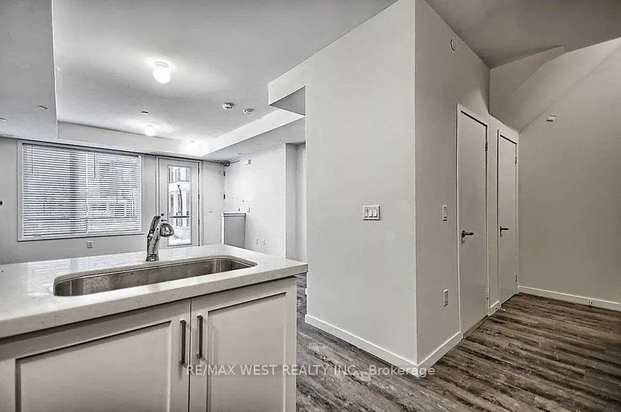 600 Alex Gardner Circle, #111