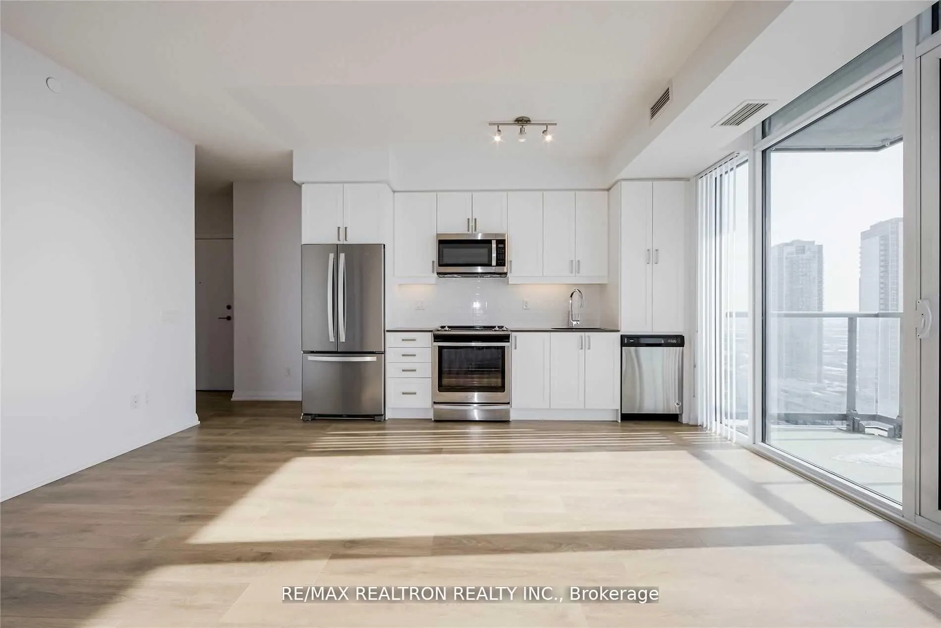 7895 Jane Street, #2606