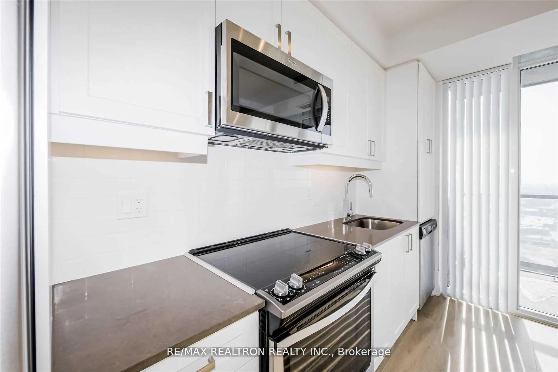 7895 Jane Street, #2606