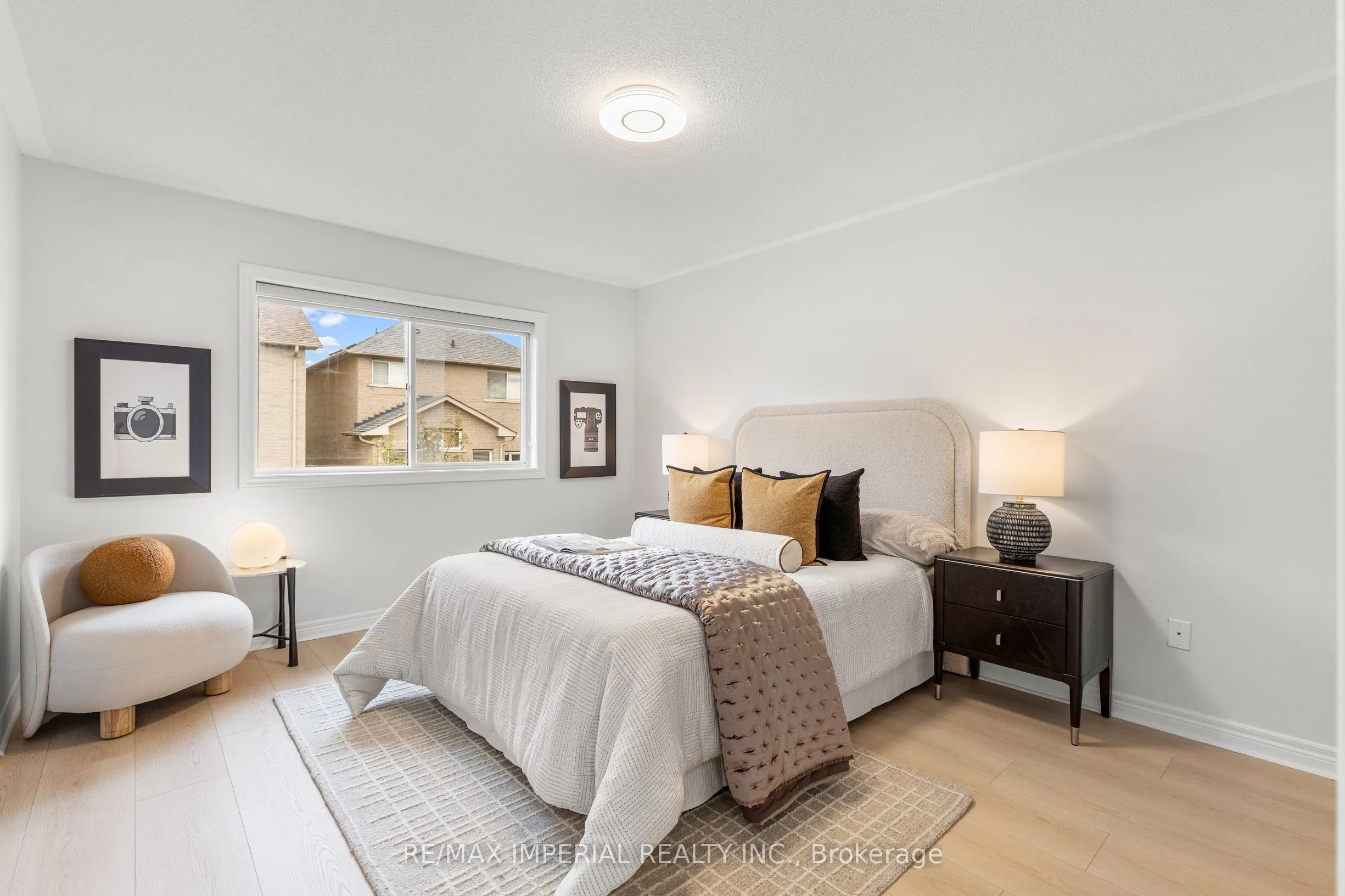 44 Hawkview Boulevard