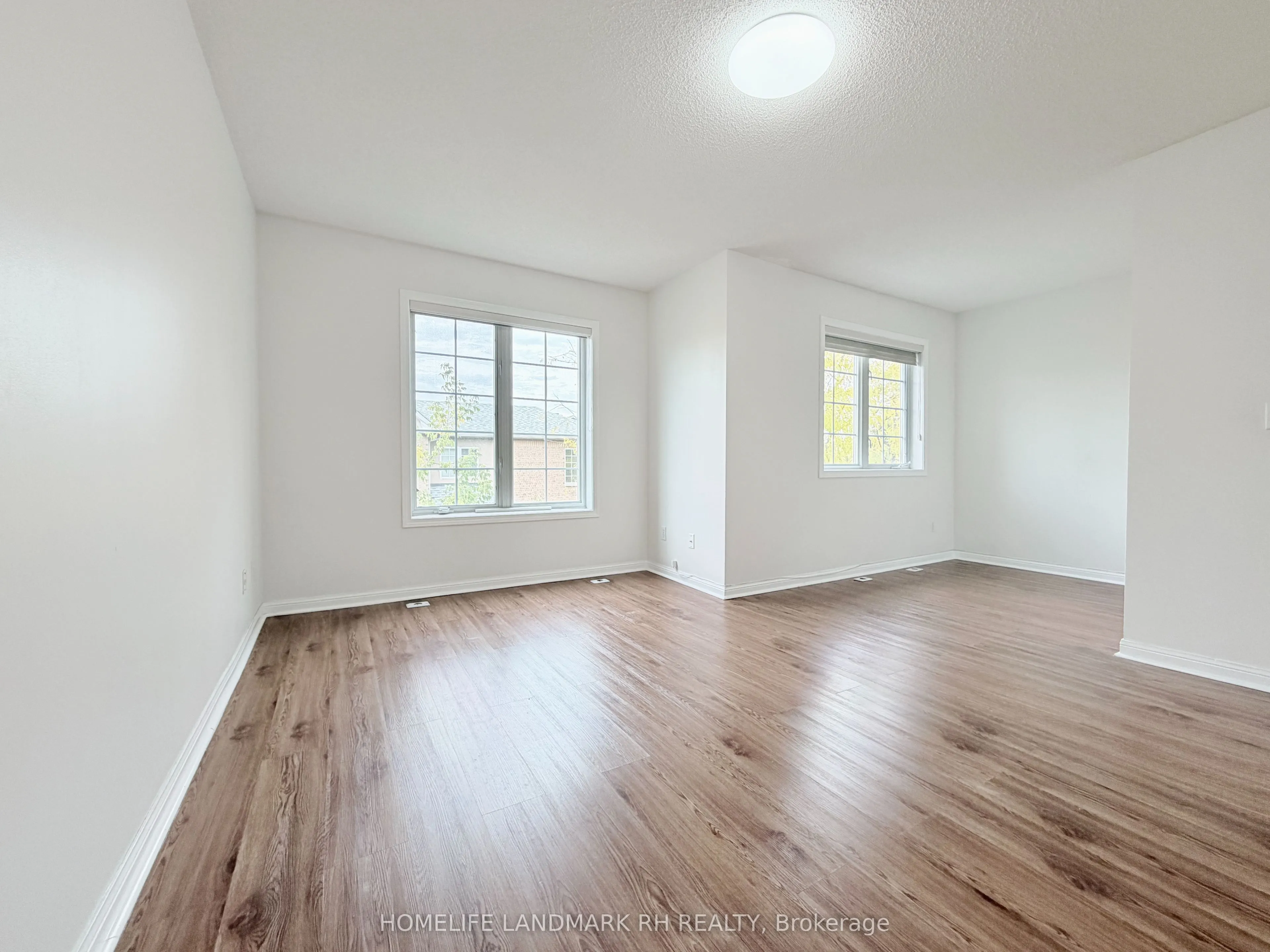 18 St Moritz Way, #2