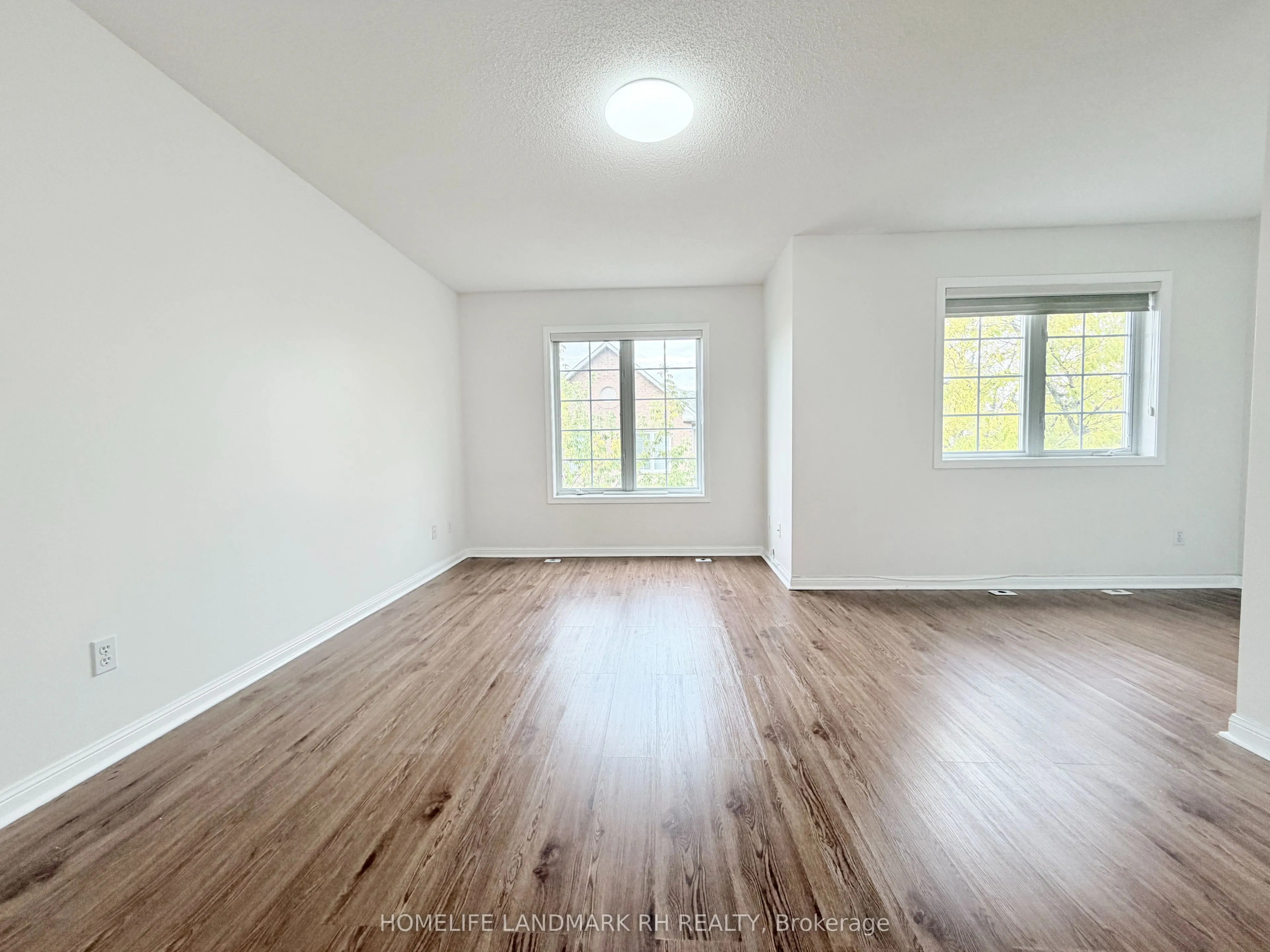 18 St Moritz Way, #2
