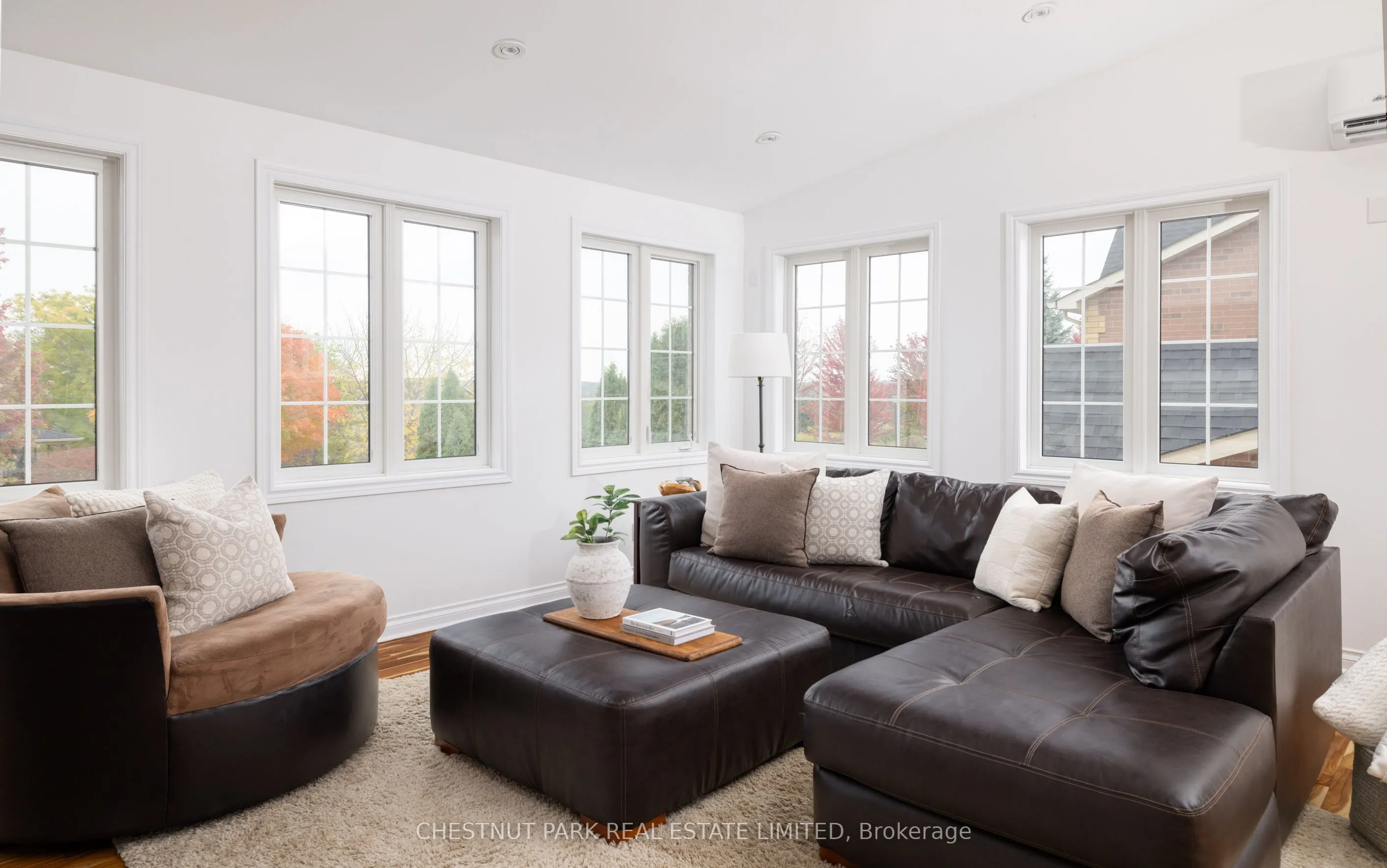 4 Galloway Crescent