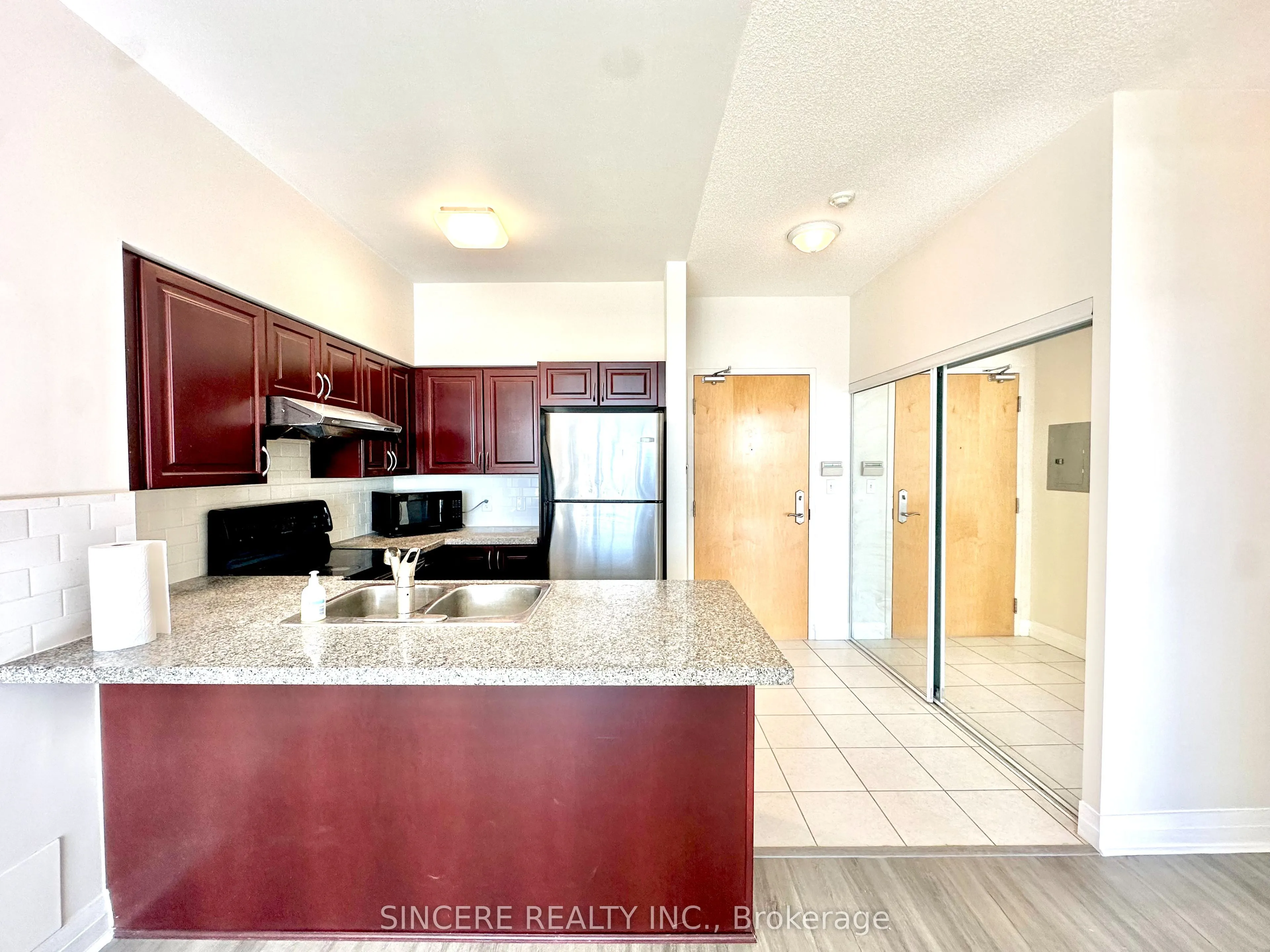 7373 Kennedy Road, #PH02