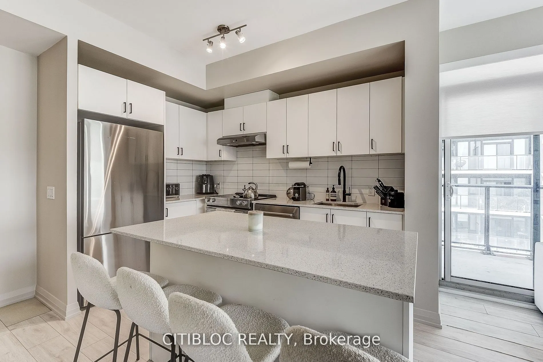 9000 Jane Street, #1408