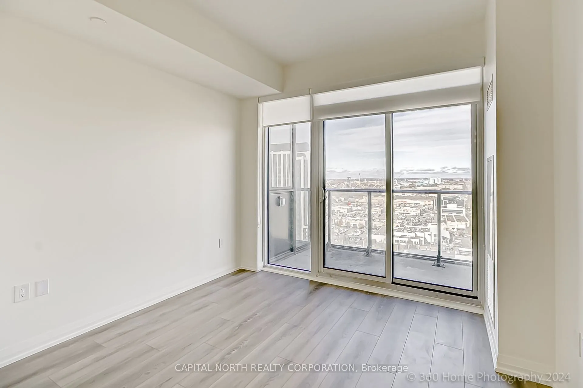 9000 Jane Street, #1809