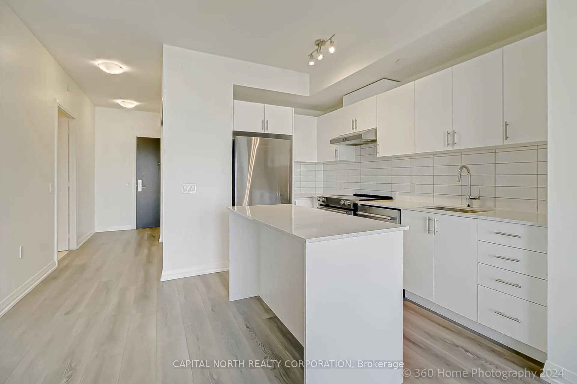 9000 Jane Street, #1809