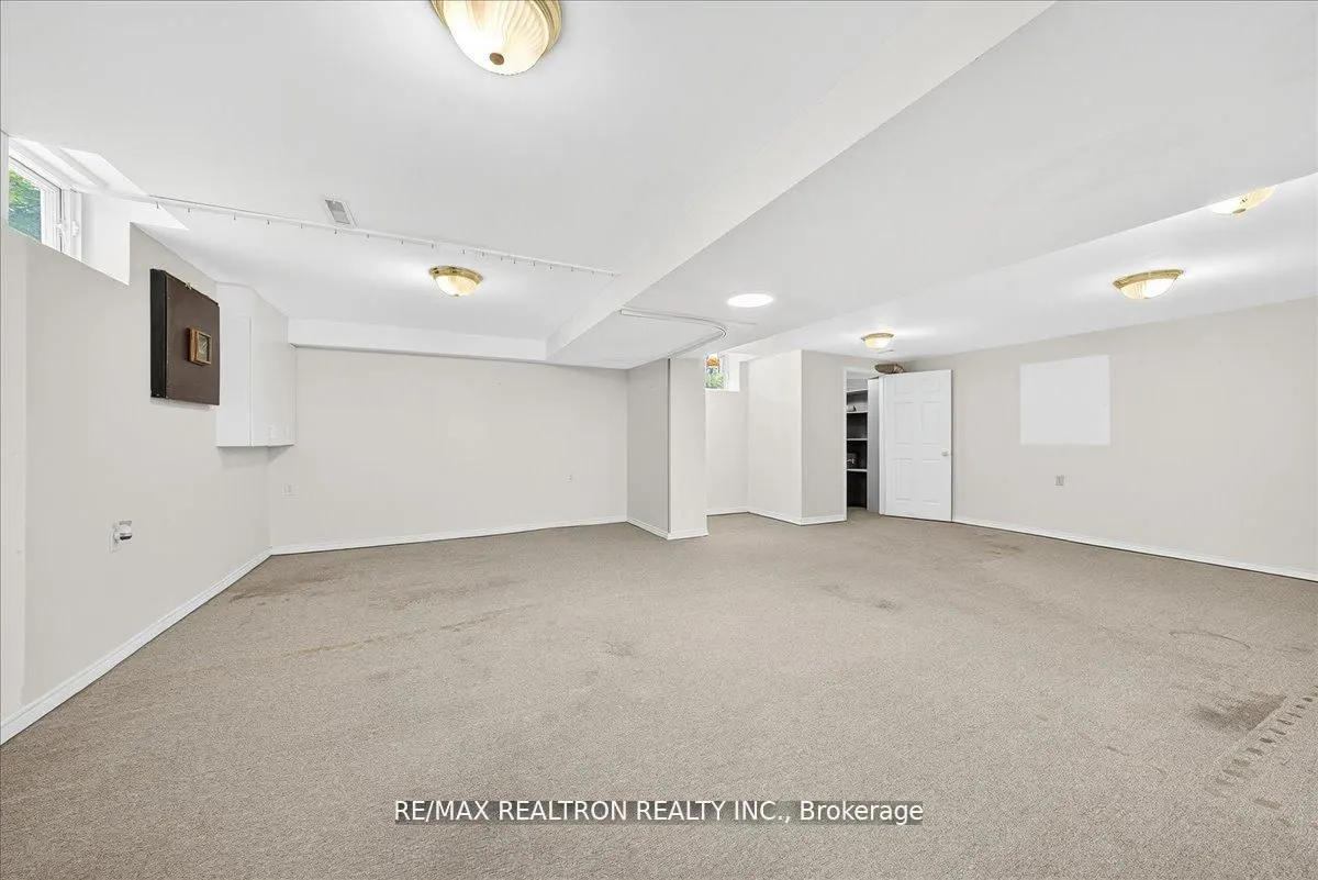 29 Westbourne Court