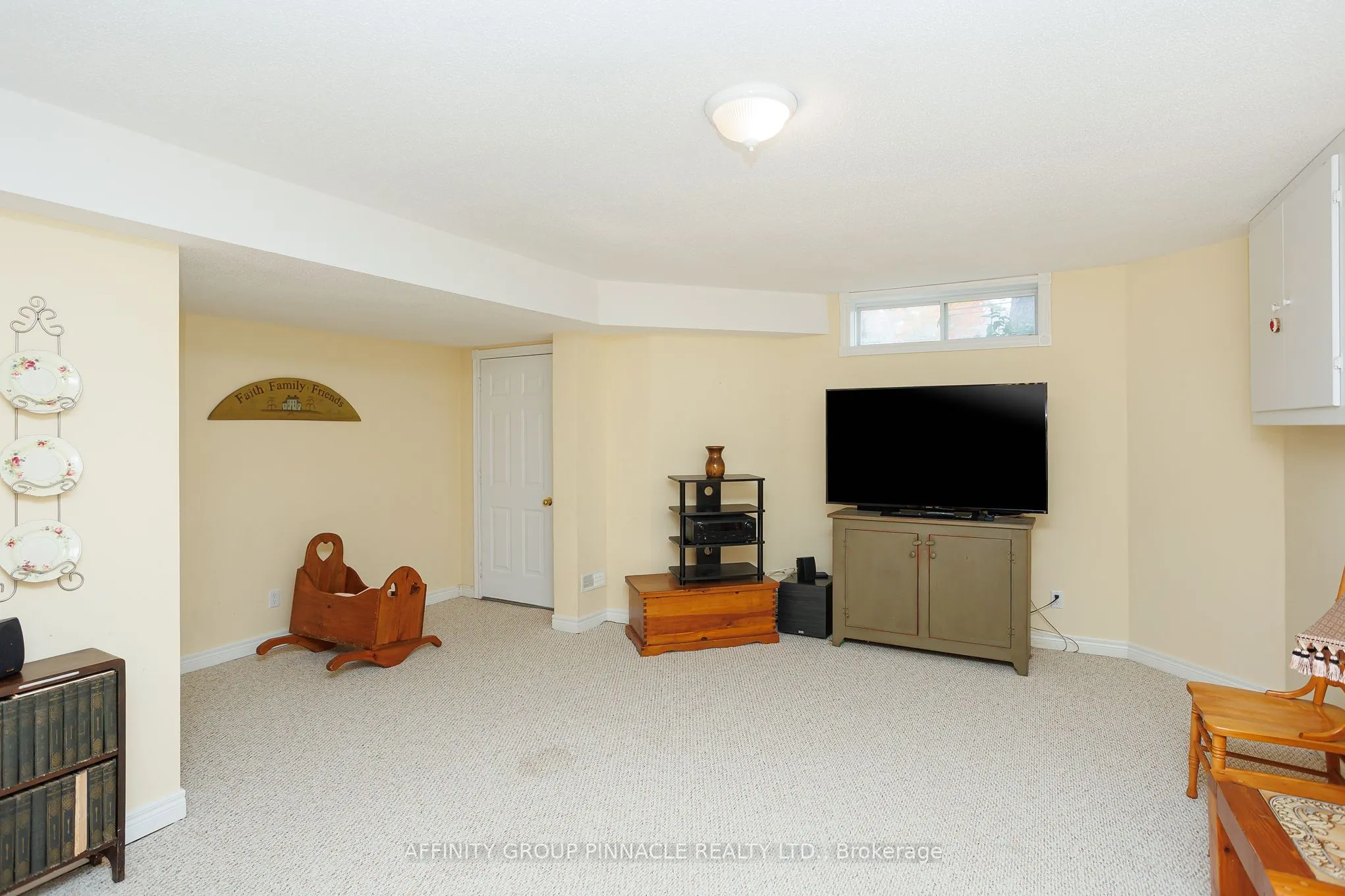 983 Lake Drive E