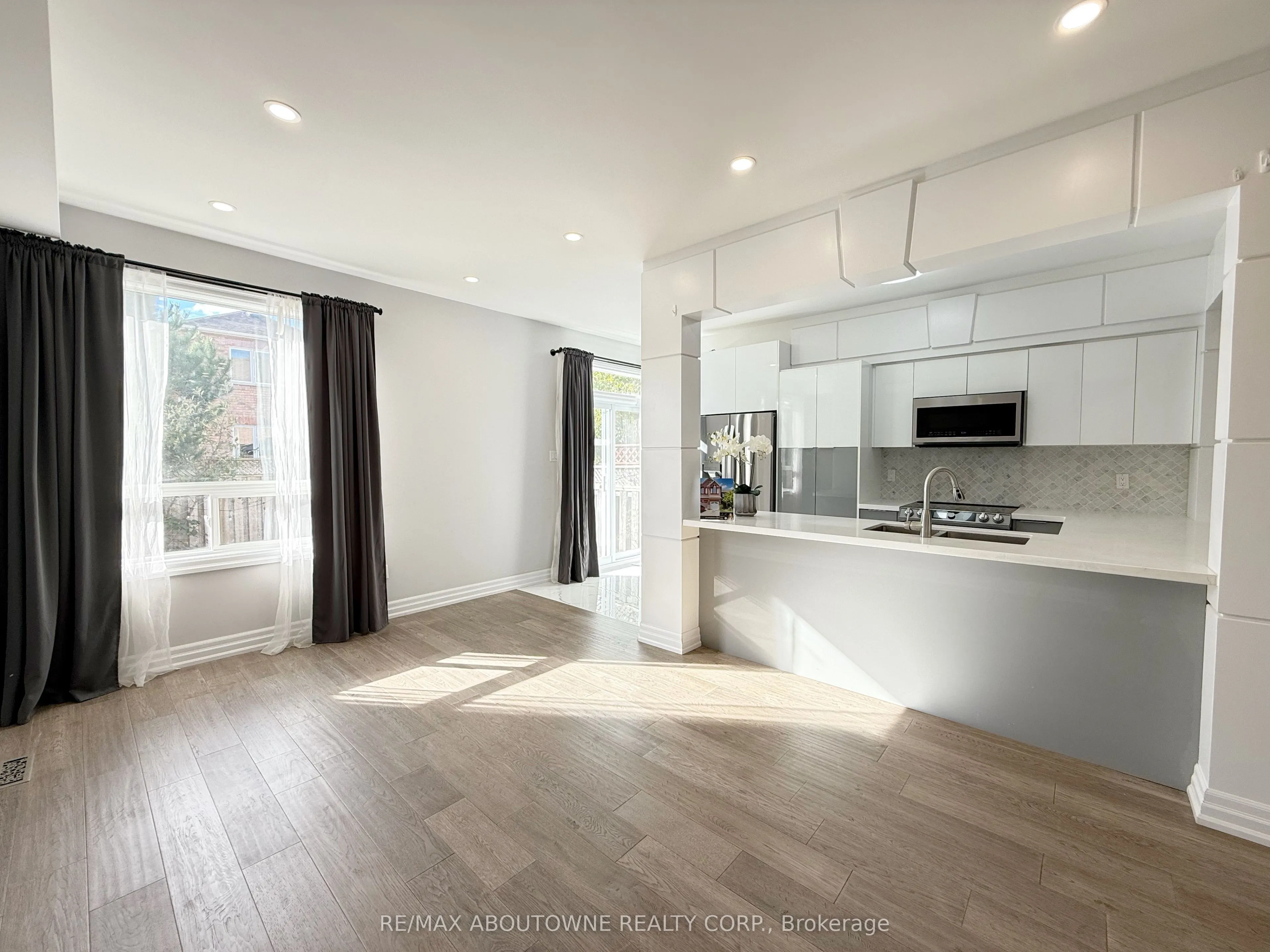 44 Craddock Street