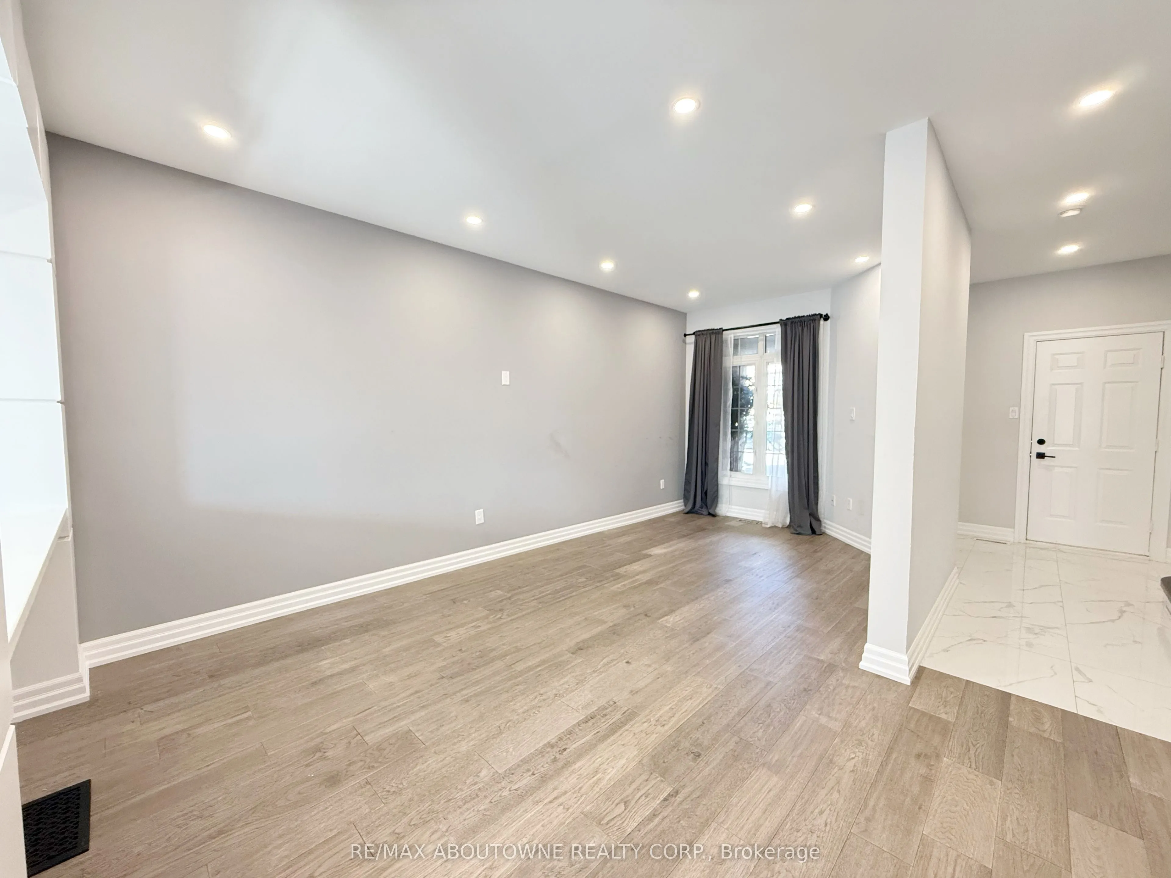 44 Craddock Street