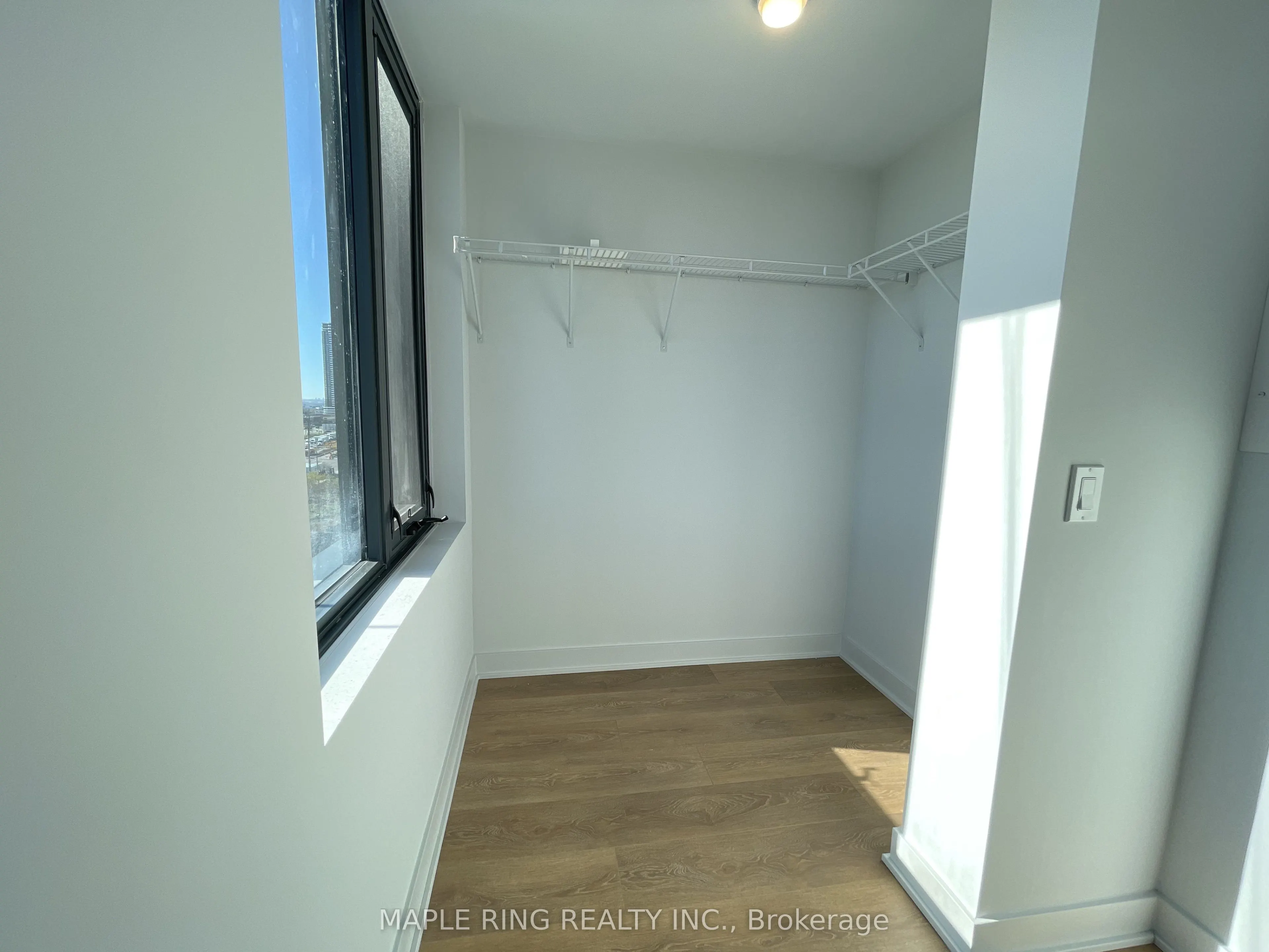 2920 Highway 7 Road, #707