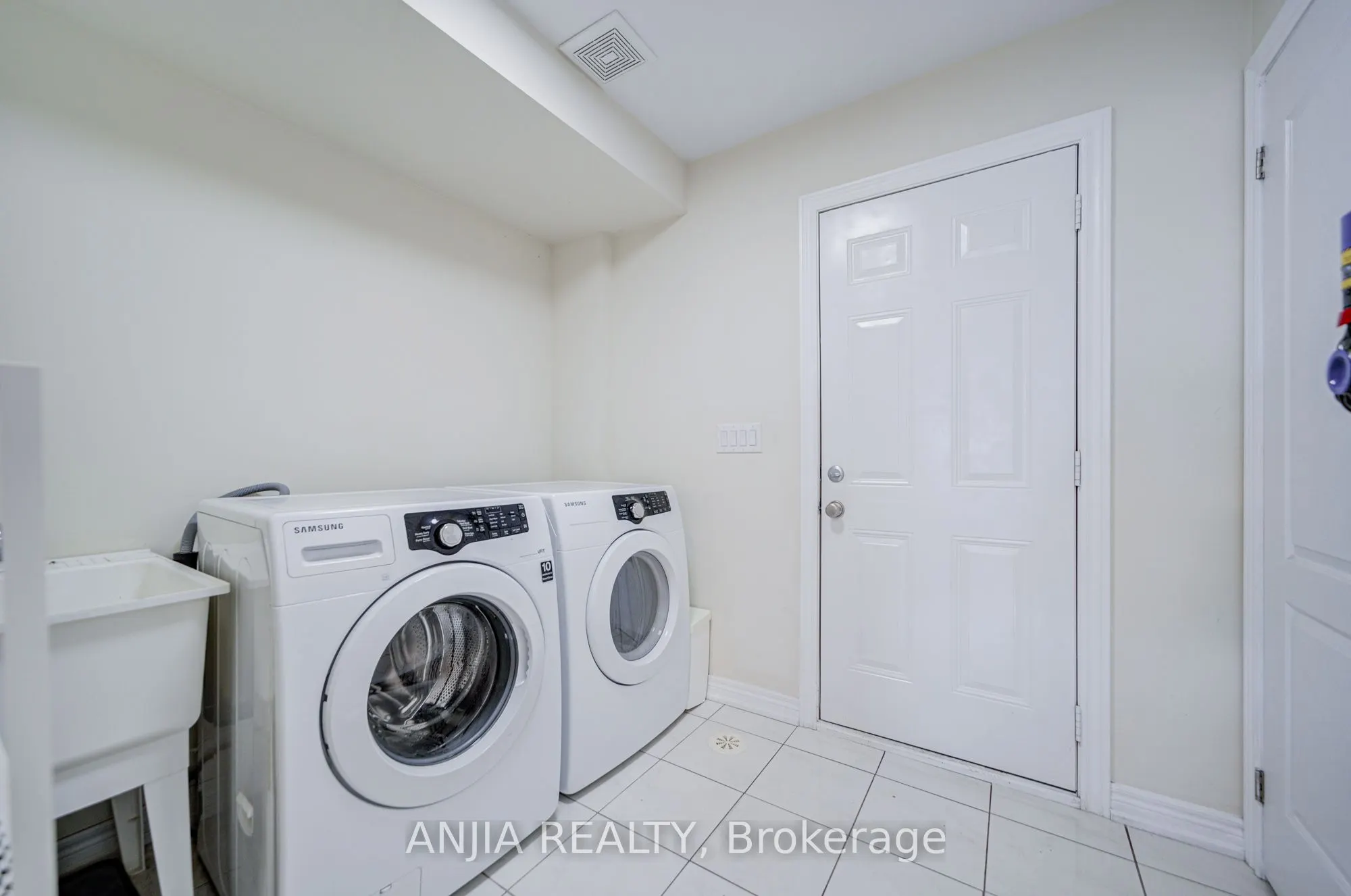 5 Valliere Drive