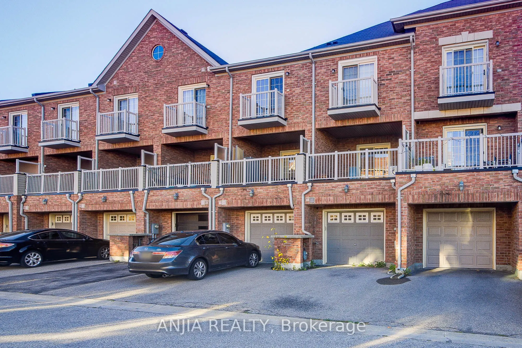 5 Valliere Drive