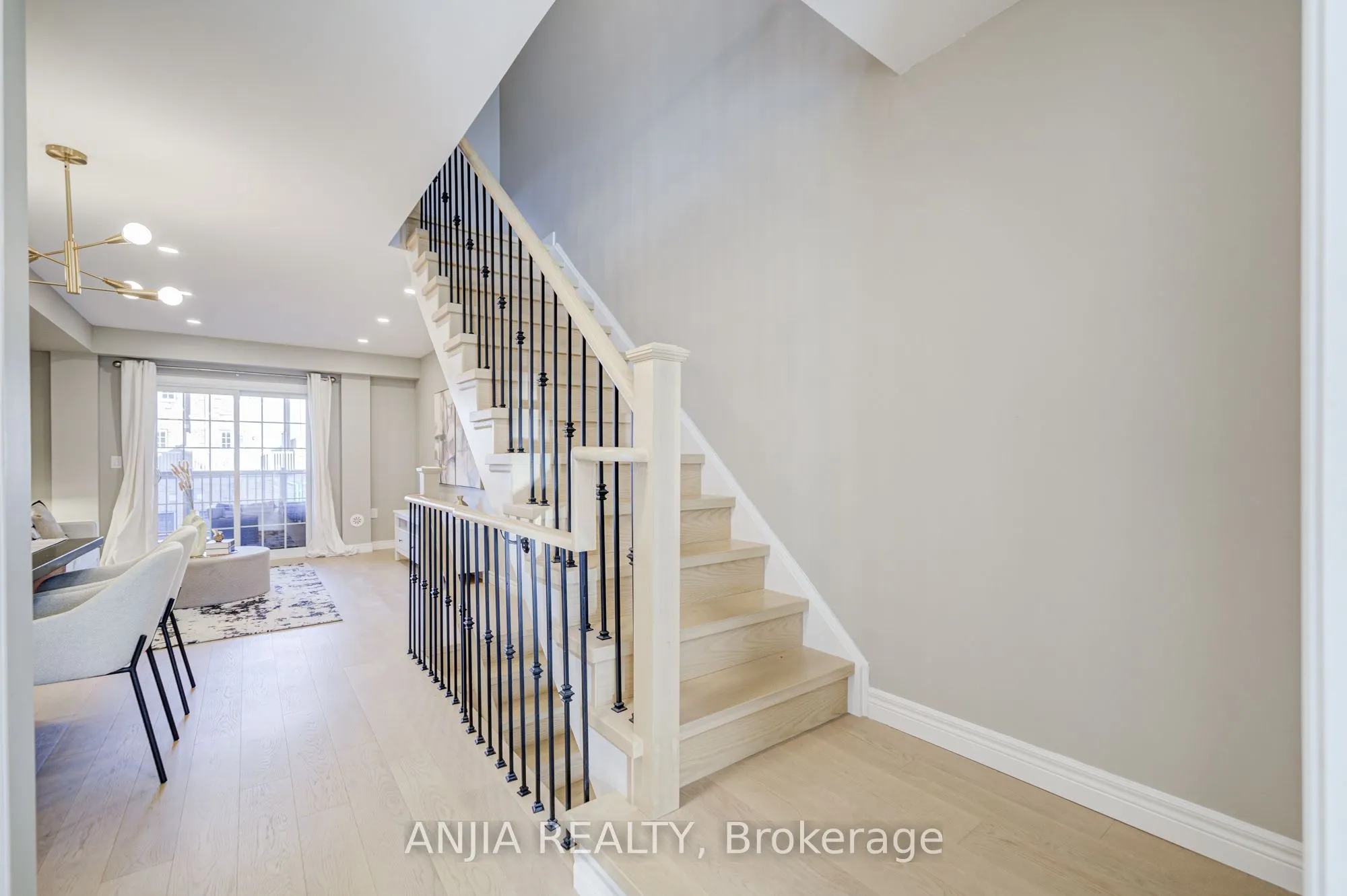 5 Valliere Drive