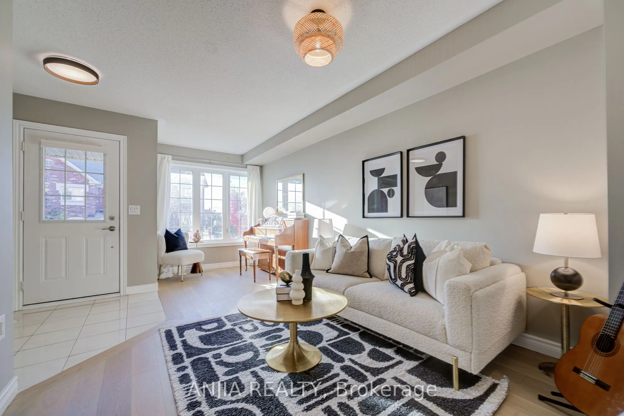5 Valliere Drive